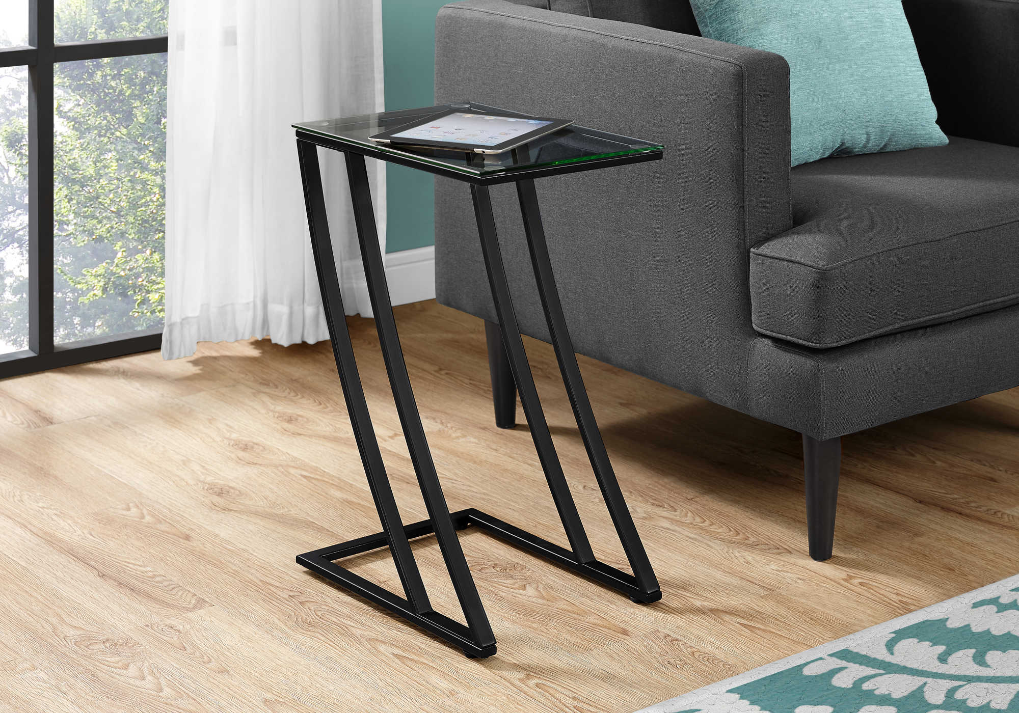 TABLE DE CHEVET - METAL NOIR AVEC VERRE TREMPE – I 3089.