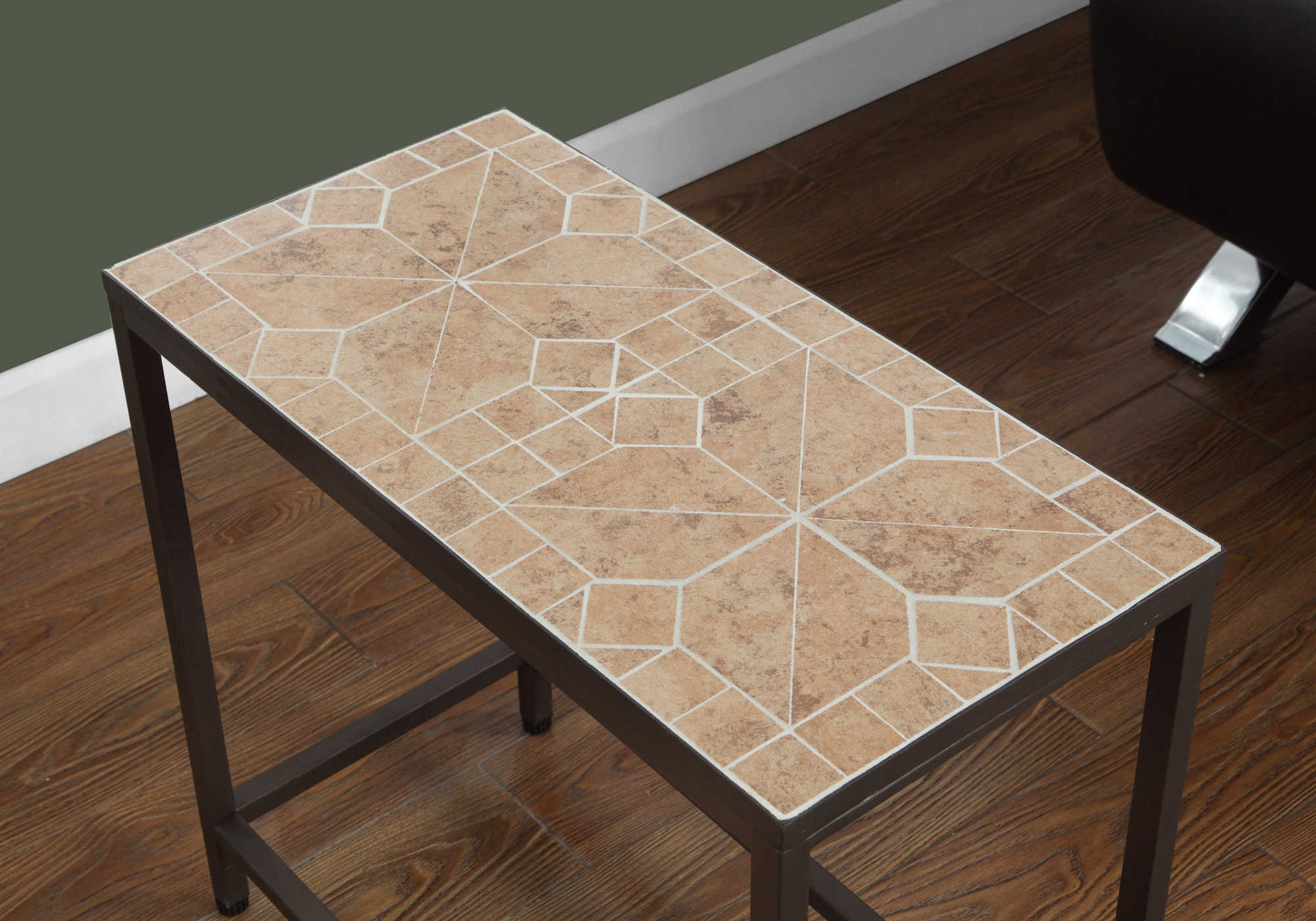TABLE D'APPOINT - DESSUS TUILE TERRACOTTA / BRUN MARTELE – I 3163