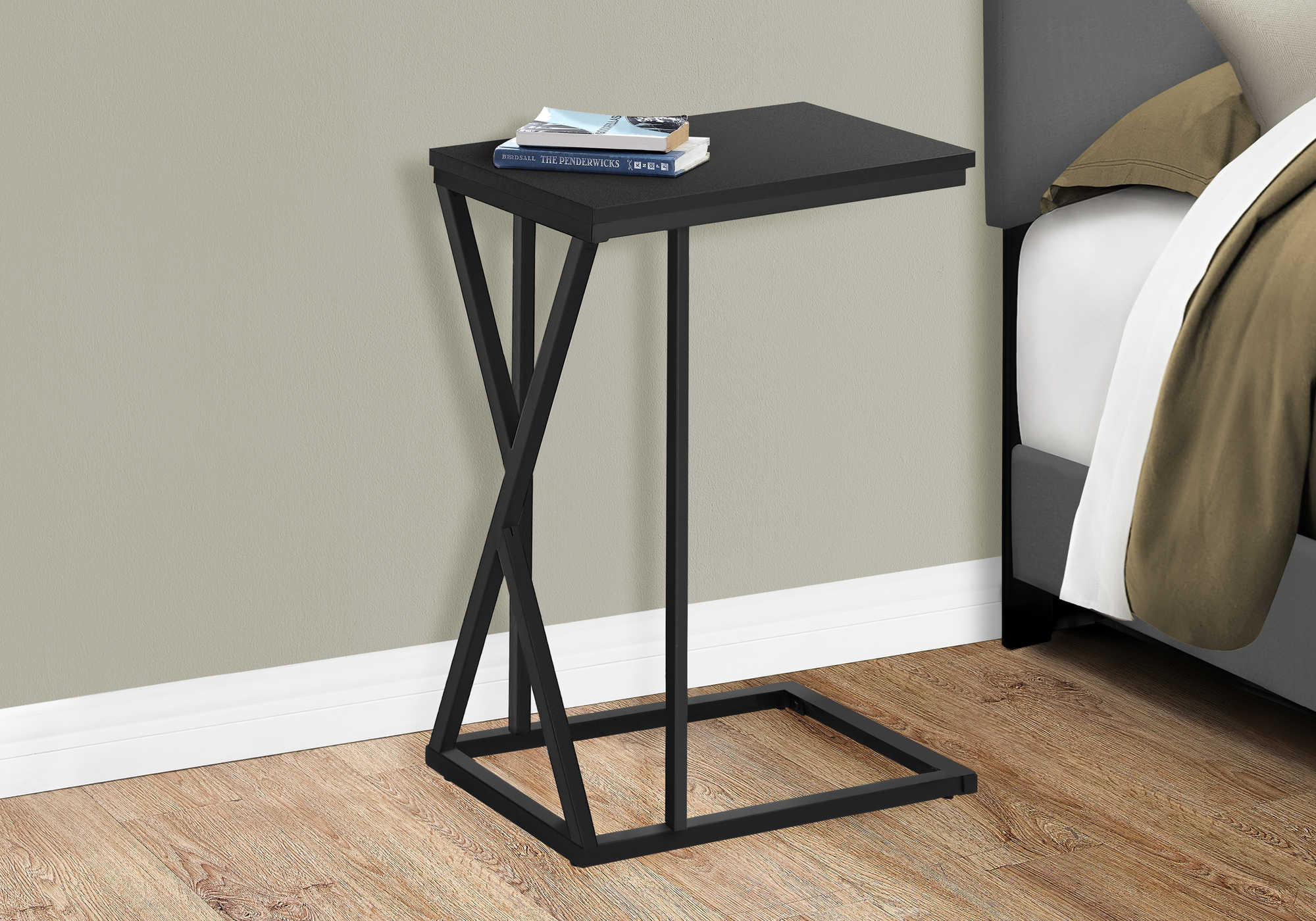 TABLE DE CHEVET - 25"H / NOIR / METAL NOIR – I 3247.