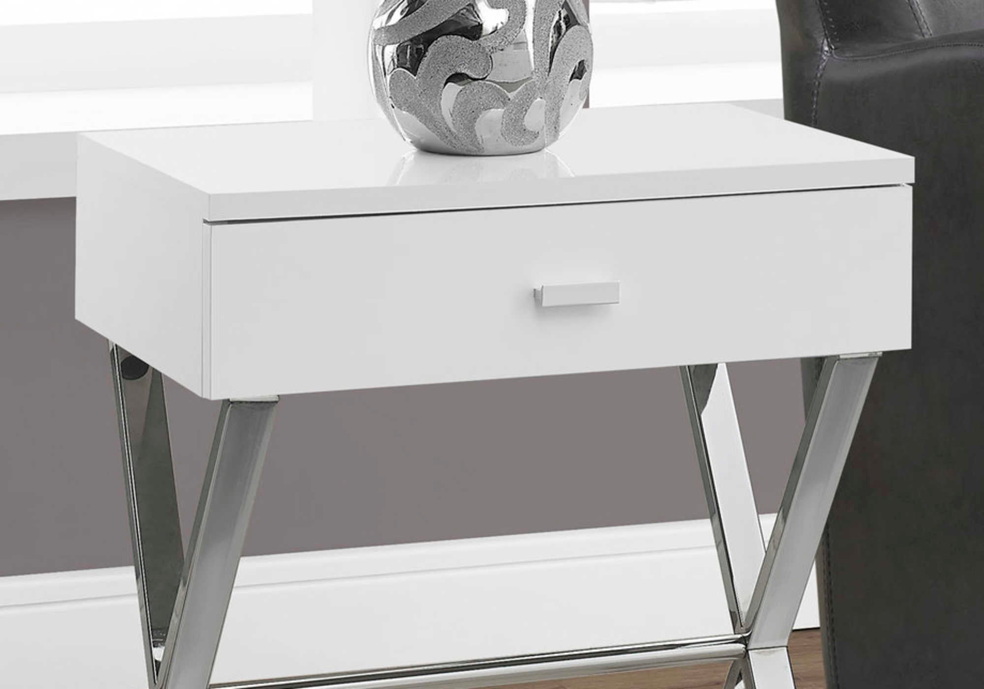 TABLE DE CHEVET - 24"H / BLANC LUSTRE / METAL CHROME – I 3262.