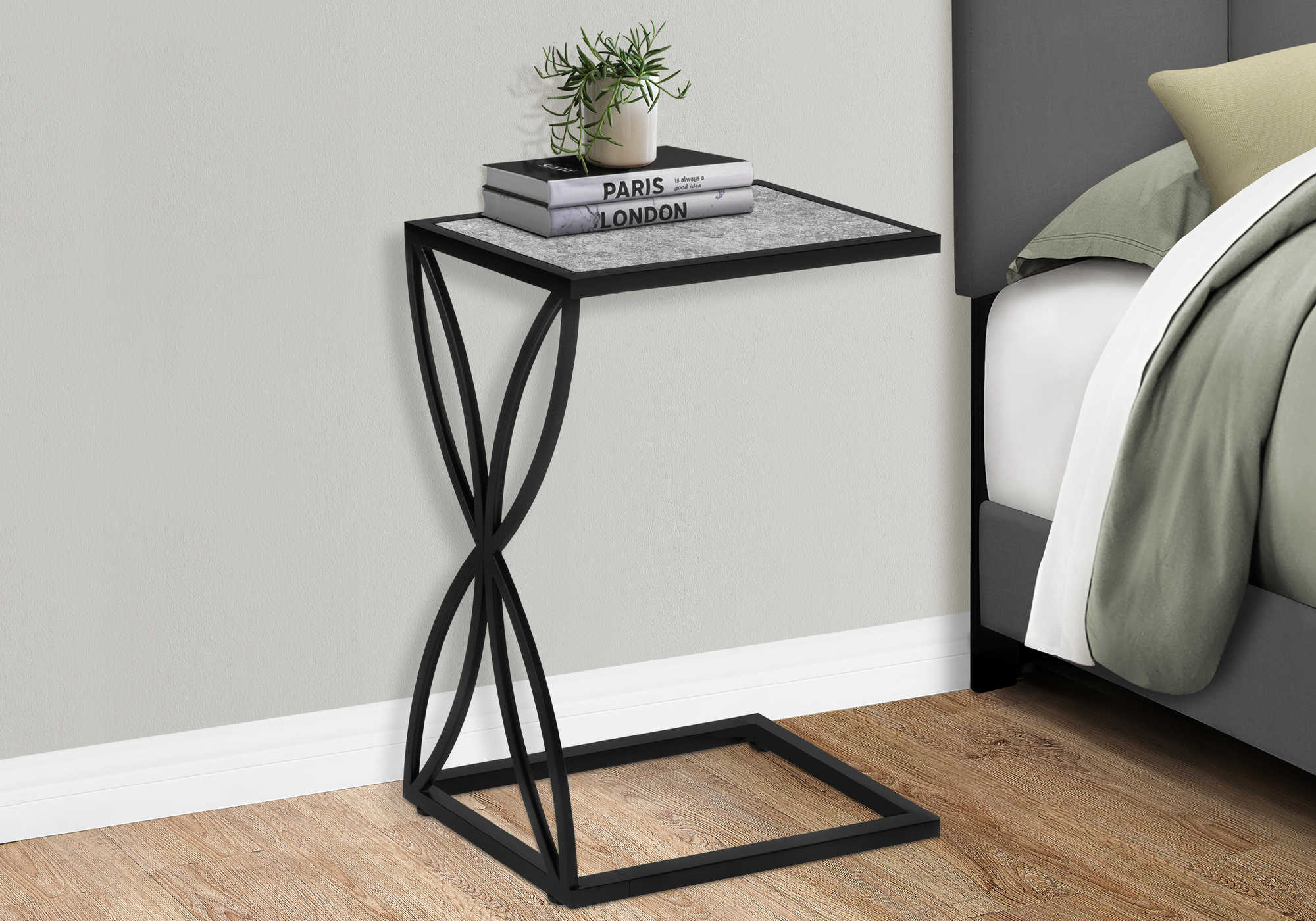 TABLE DE CHEVET - 25"H / FAUSSE PIERRE GRISE / METAL NOIR – I 3305.