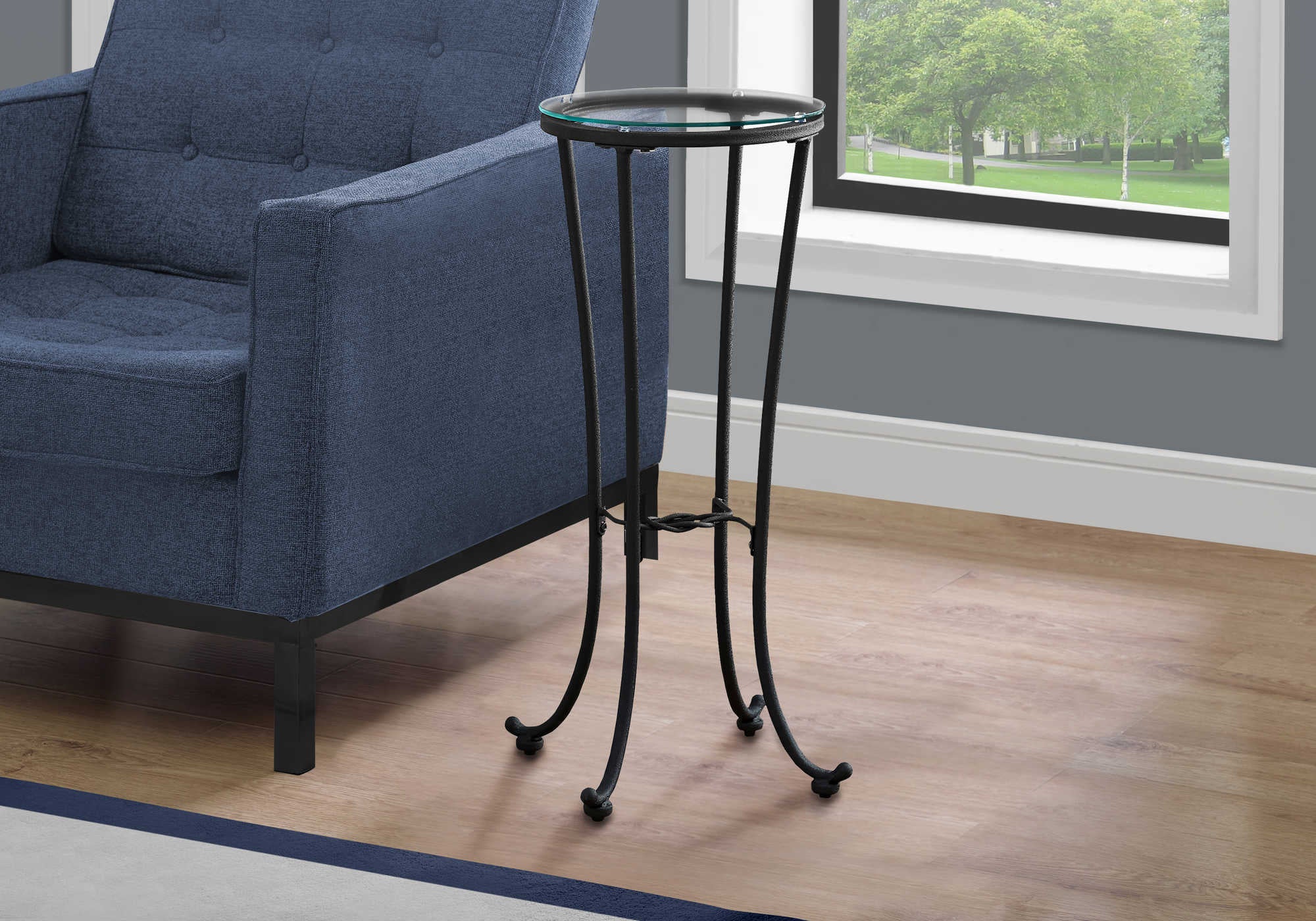 TABLE DE CHEVET - METAL NOIR MARTELE ET VERRE TREMPE – I 3332.