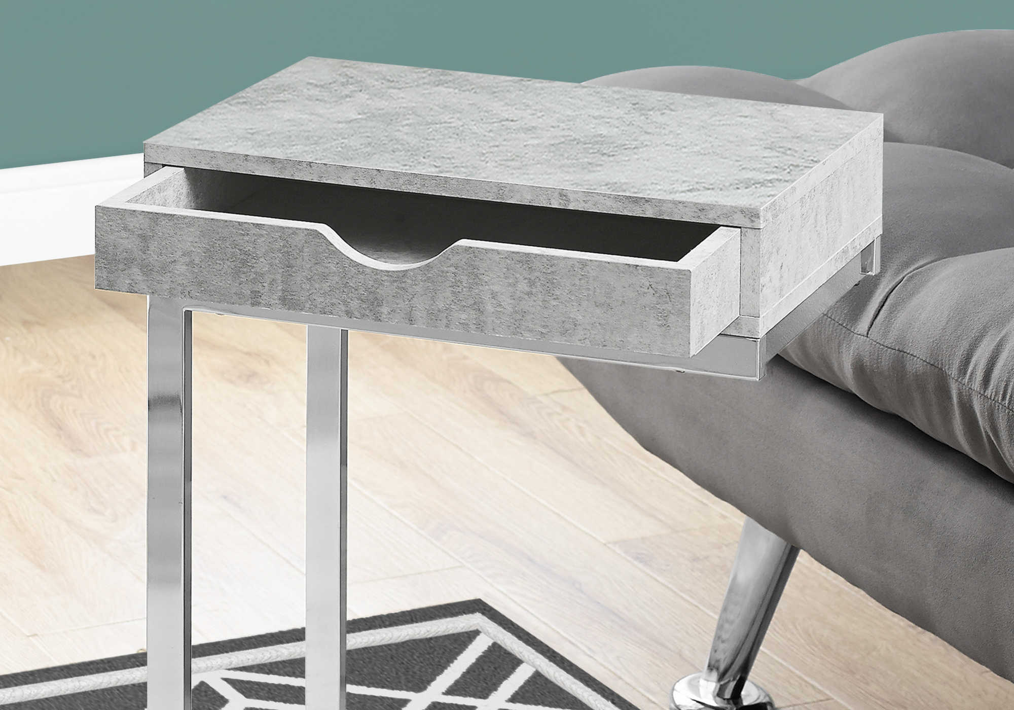 TABLE DE CHEVET - METAL CHROME / GRIS CIMENTE AVEC TIROIR – I 3373.
