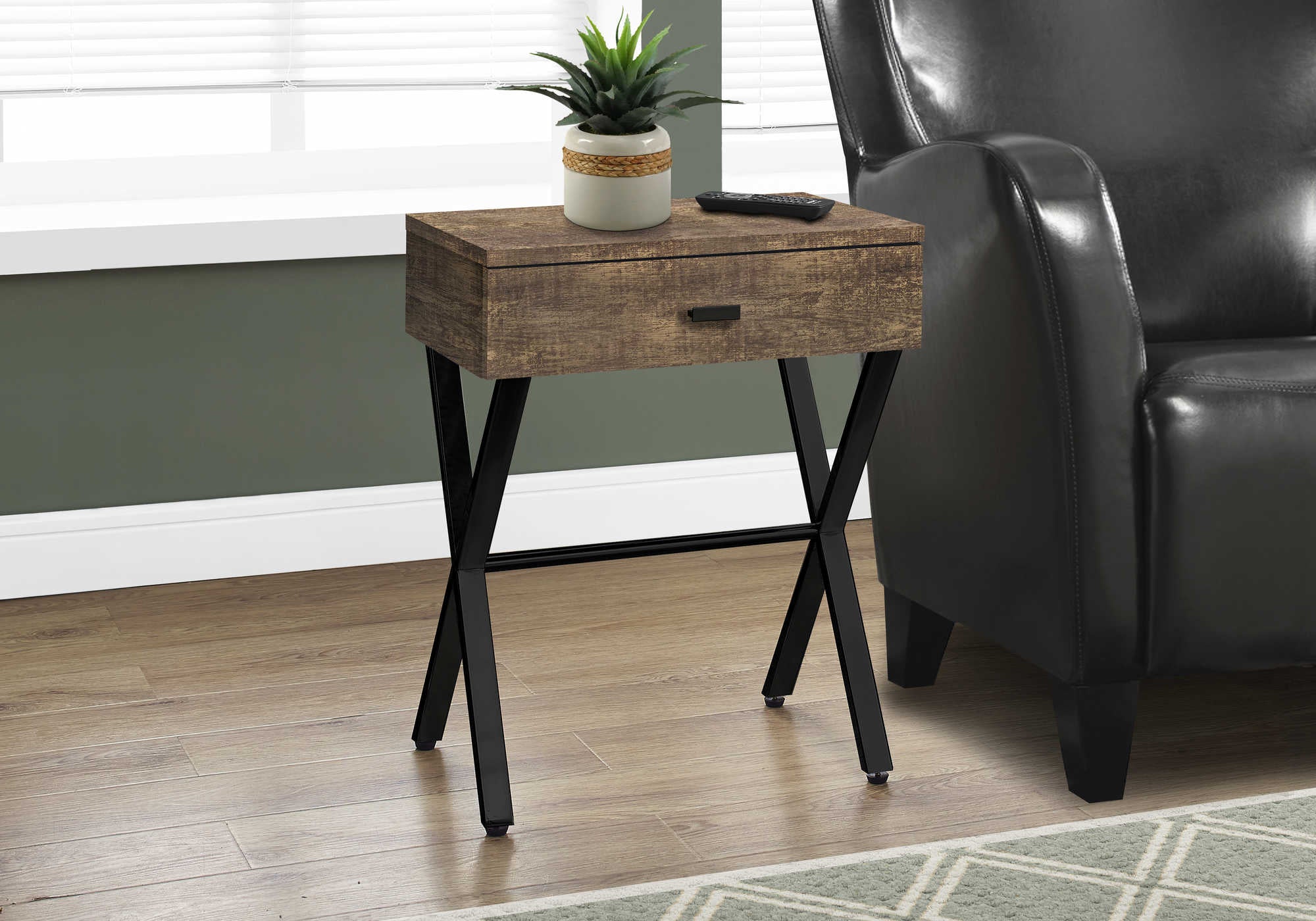 TABLE DE CHEVET - 24"H / FAUX BOIS BRUN / METAL NOIR – I 3450.