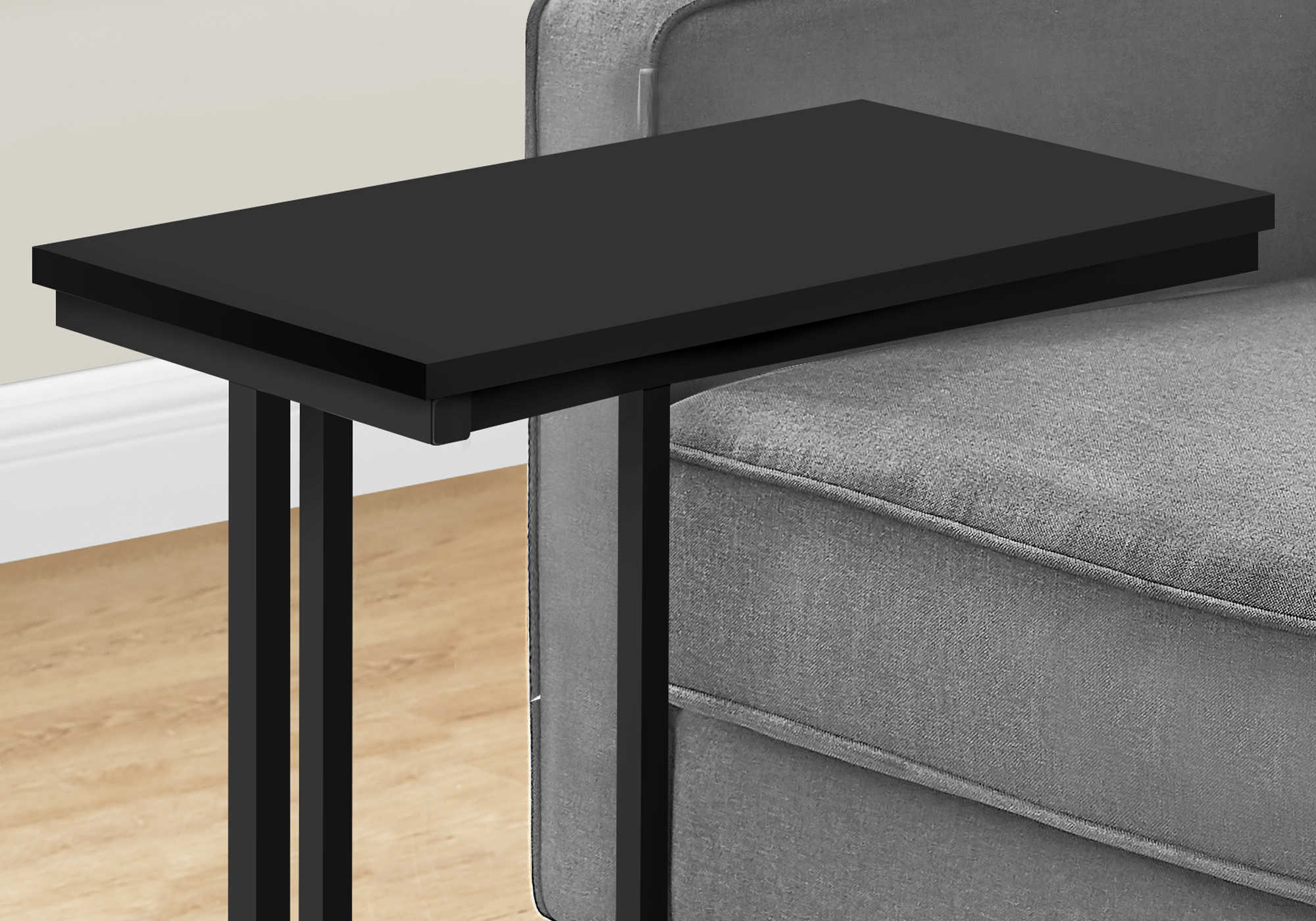 TABLE DE CHEVET - 25"H / NOIR / METAL NOIR – I 3467.