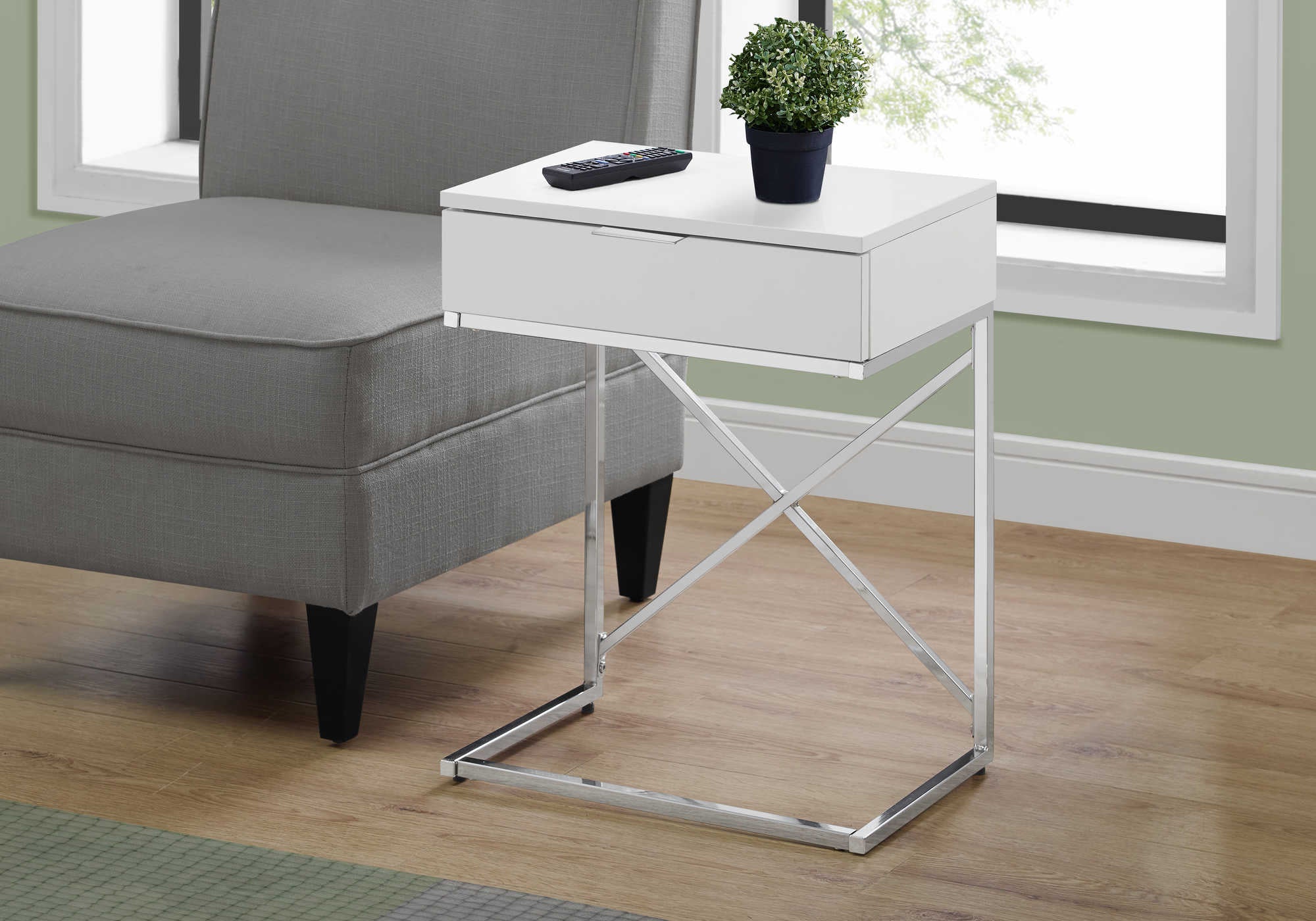 TABLE DE CHEVET - 24"H / BLANC LUSTRE / METAL CHROME – I 3470.