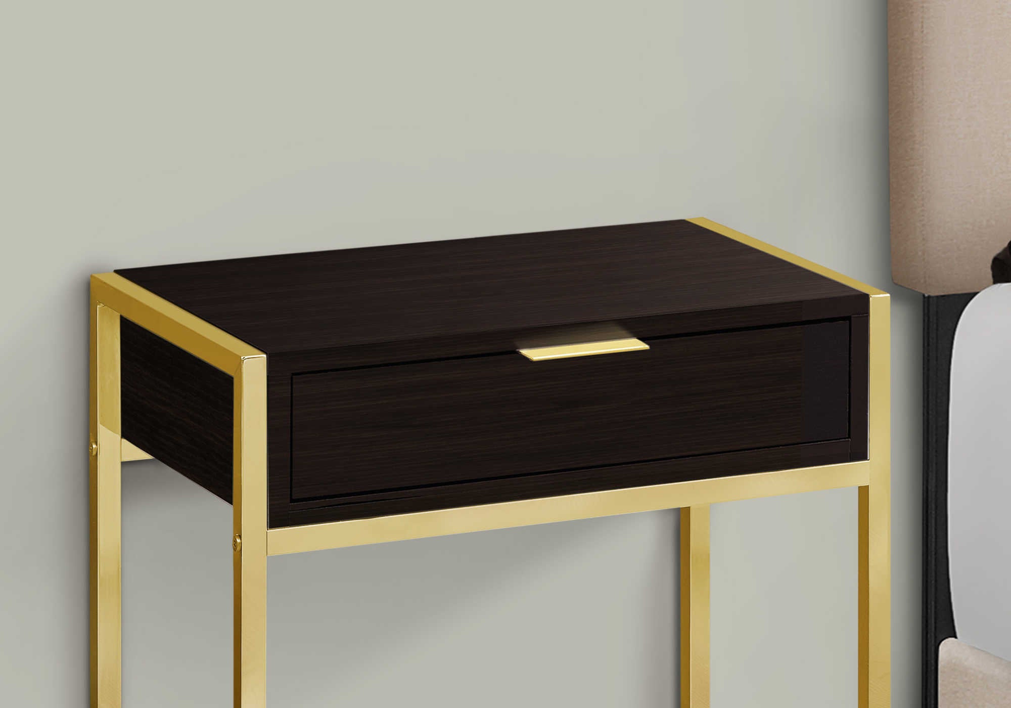 TABLE DE CHEVET - 24"H / ESPRESSO / METAL OR – I 3486.