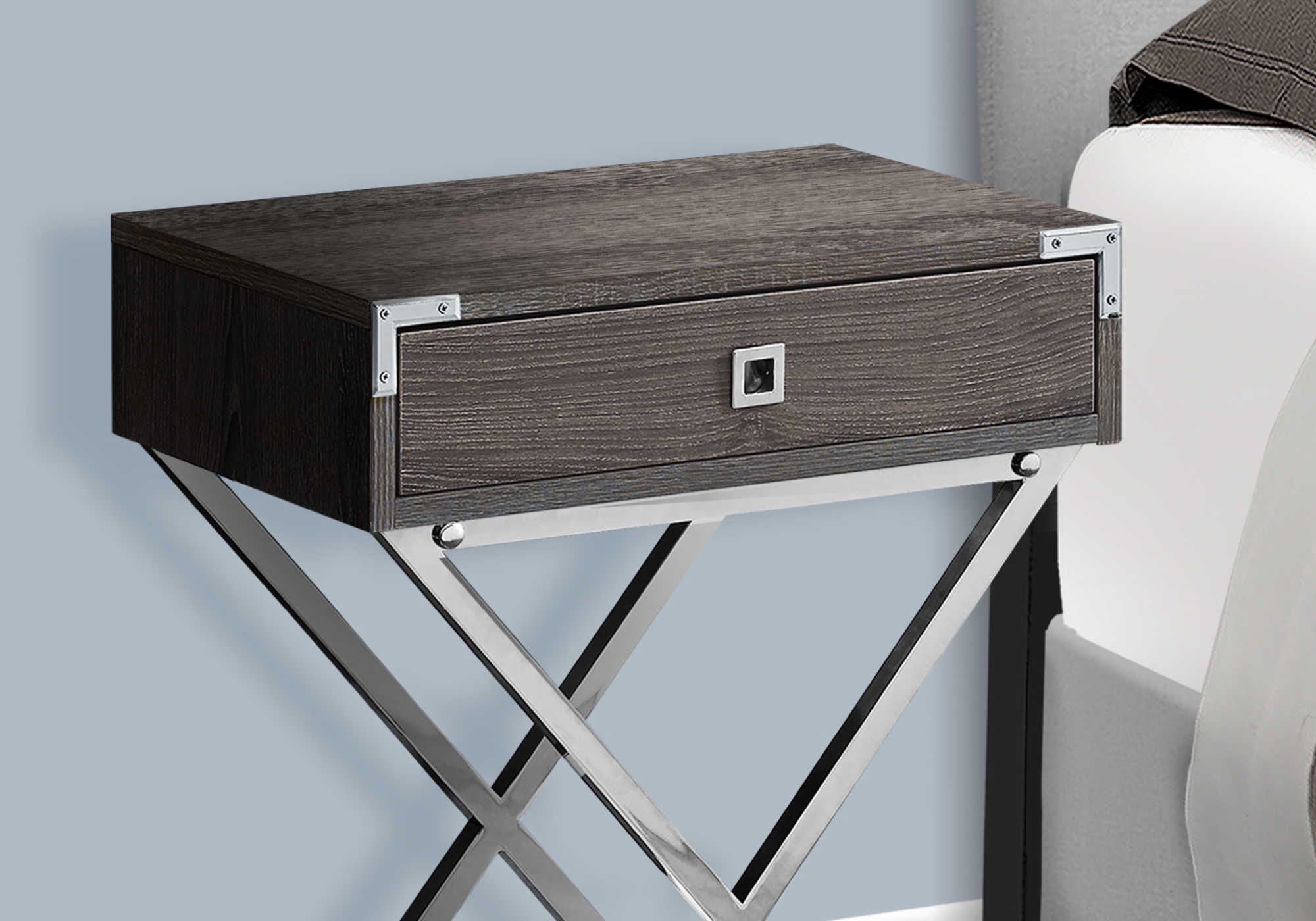 TABLE DE CHEVET - 24"H / TAUPE FONCE / METAL CHROME – I 3555.