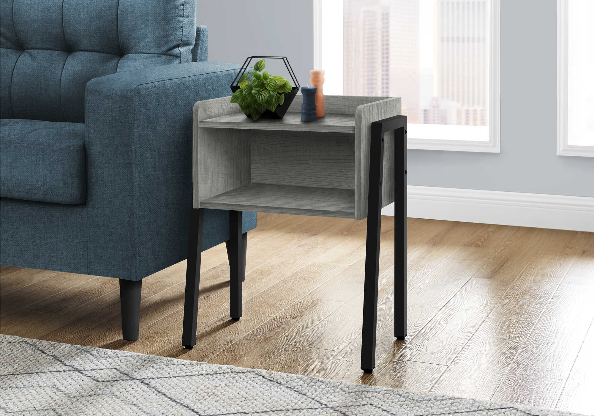 TABLE DE CHEVET - 23"H / GRIS / METAL NOIR – I 3591.