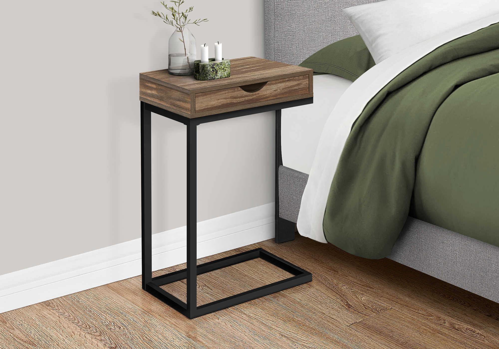 TABLE DE CHEVET - FAUX BOIS BRUN / METAL NOIR – I 3602.