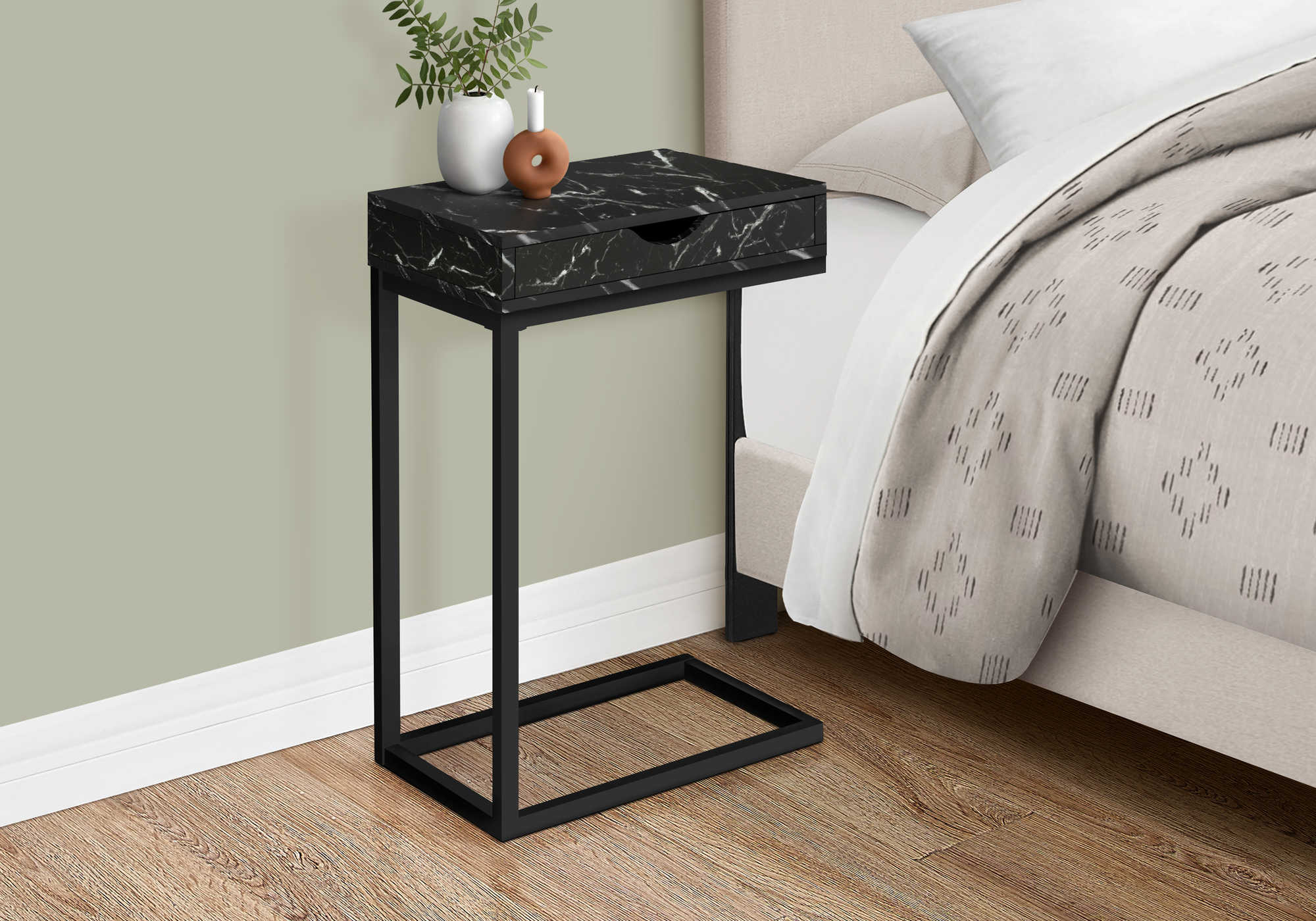 TABLE DE CHEVET - MARBRE NOIR / METAL NOIR ET TIROIR – I 3604.