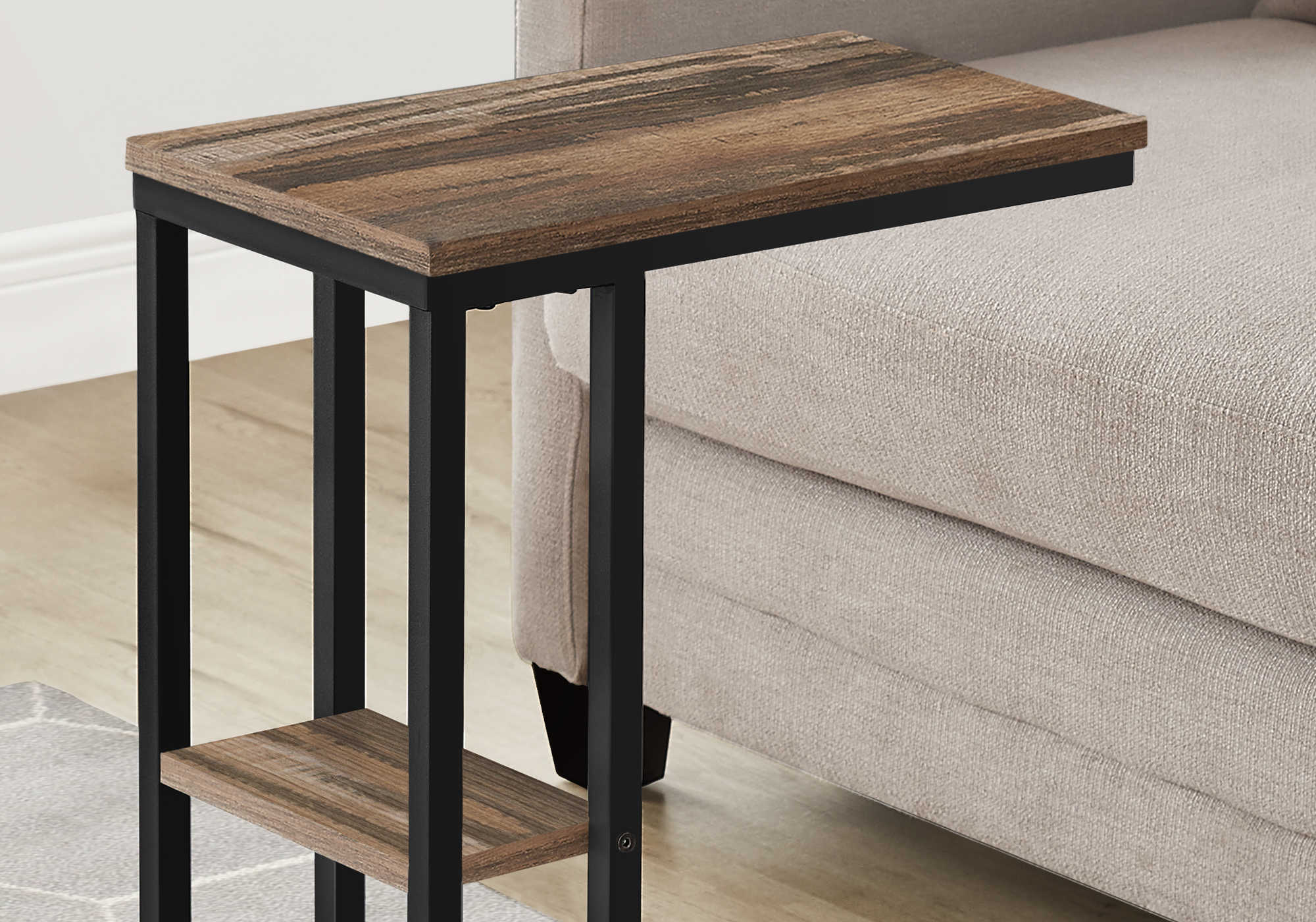 TABLE DE CHEVET - 25"H / FAUX BOIS BRUN / METAL NOIR – I 3673.