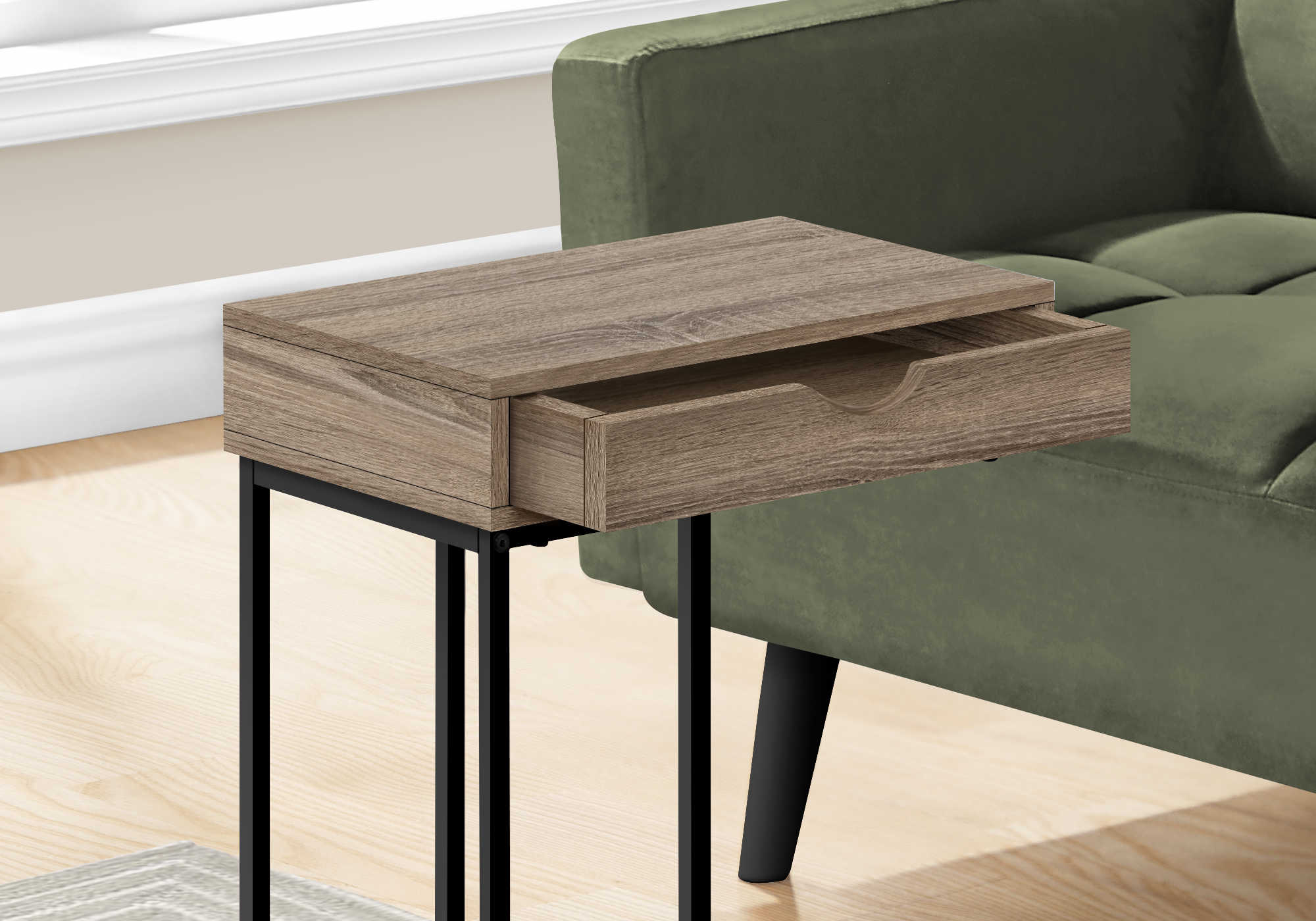 TABLE DE CHEVET - 25"H / TAUPE FONCE / METAL NOIR – I 3771.