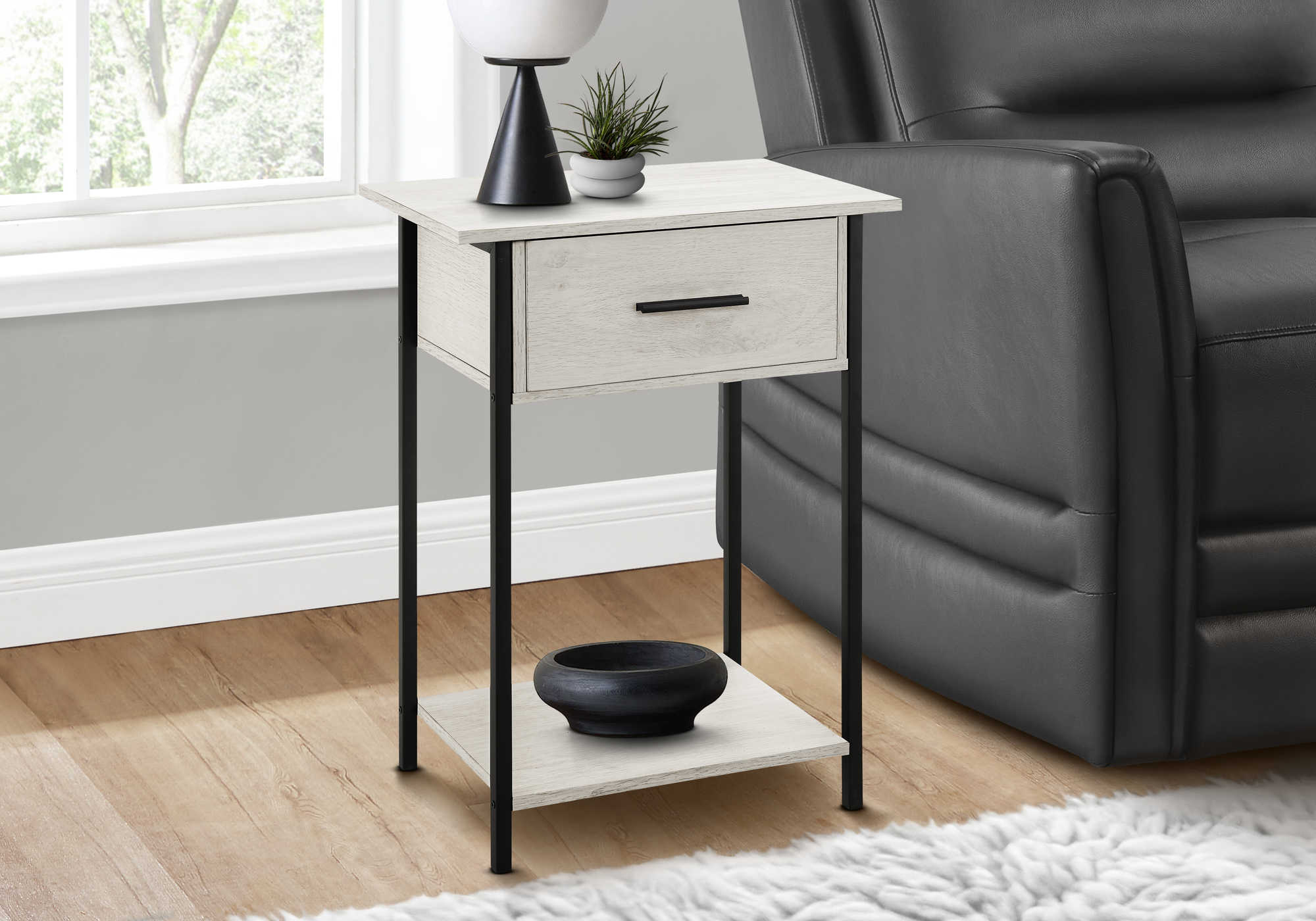 TABLE D'APPOINT - 24"H / CHENE PALE / METAL NOIR – I 3817