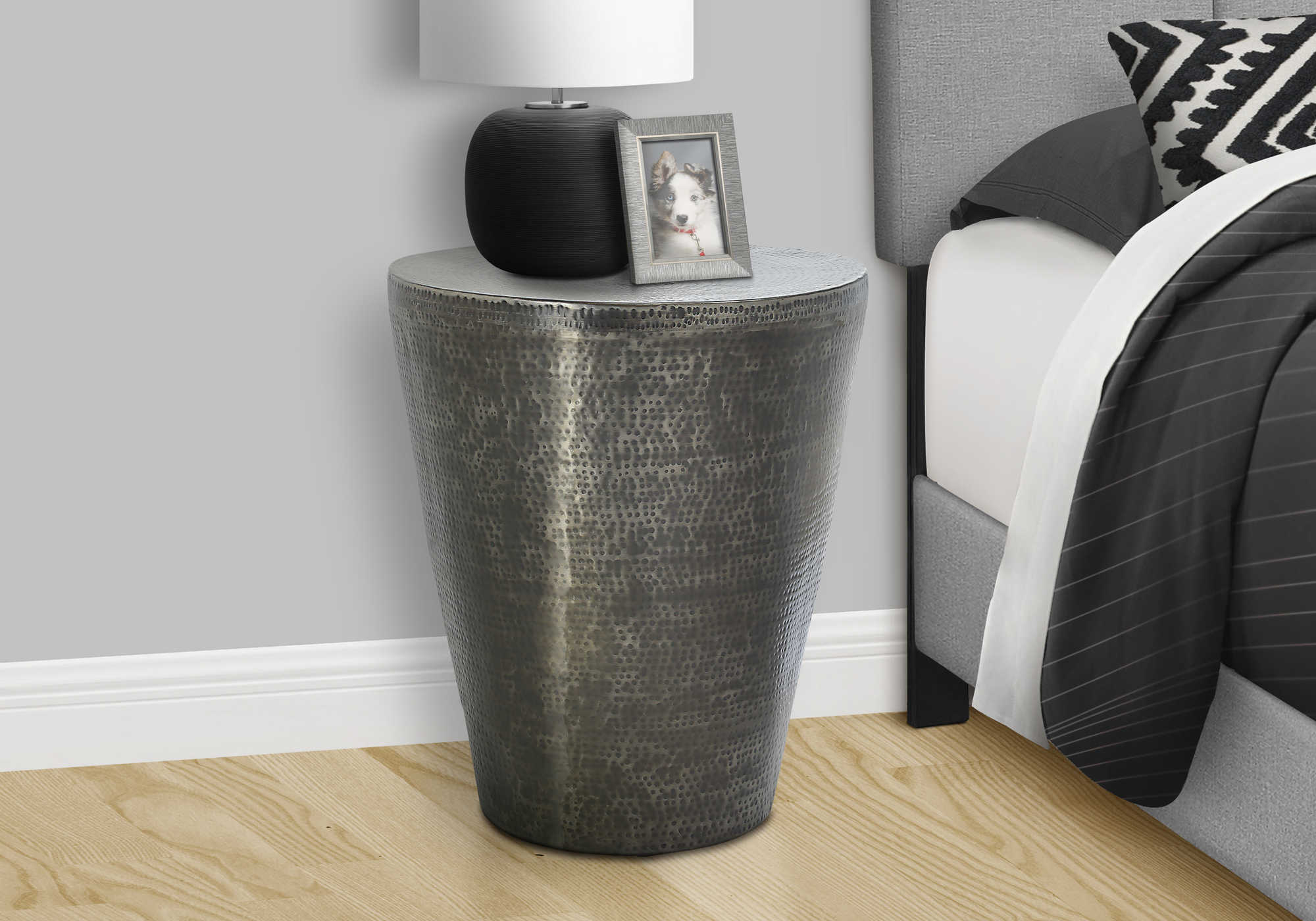 Image of nightstand - 22"h / silver grey iron metal drum end   i 3924.