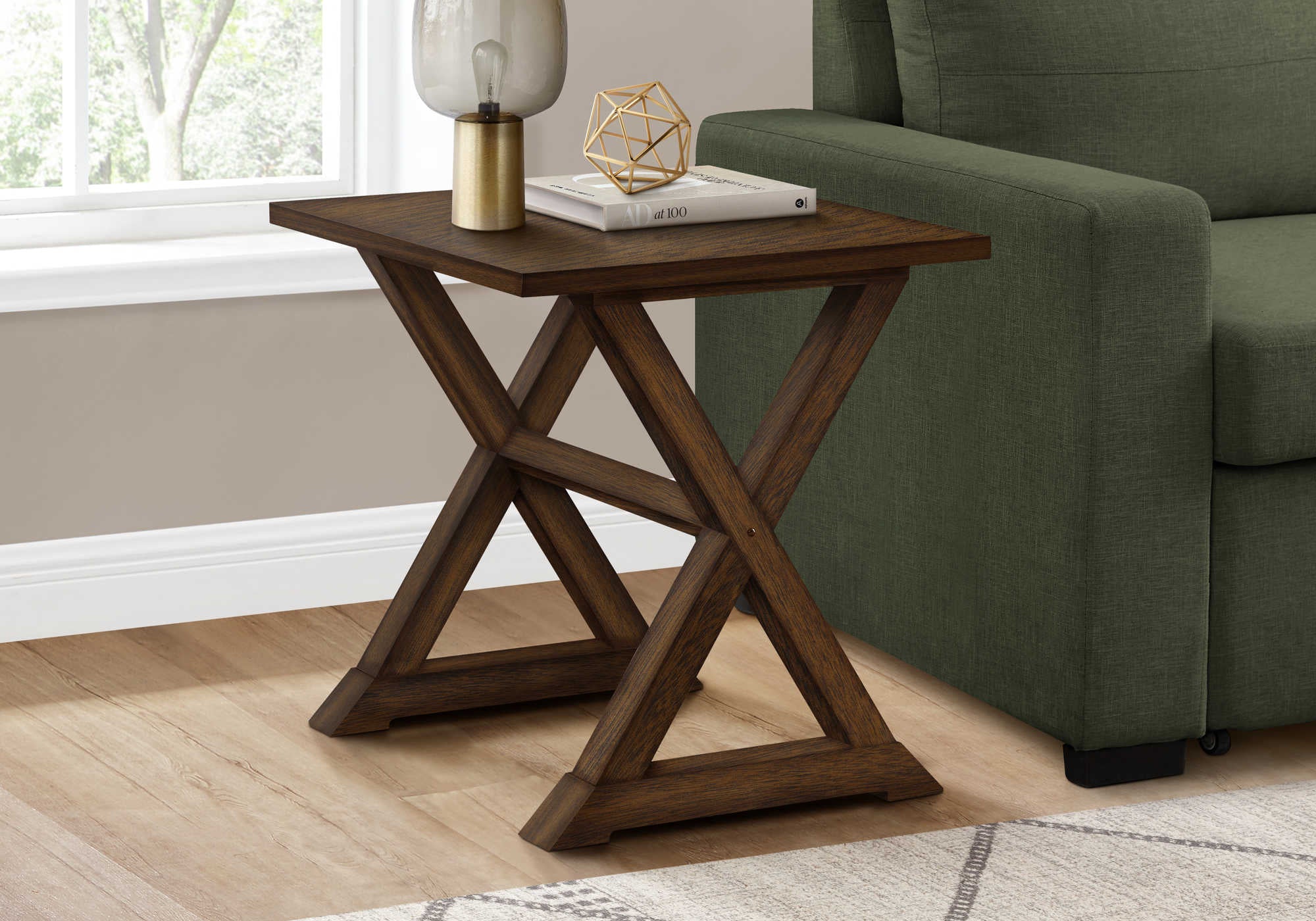 TABLE DE CHEVET - 24"H / BOIS PLAQUE ACAJOU FONCE – I 3988.
