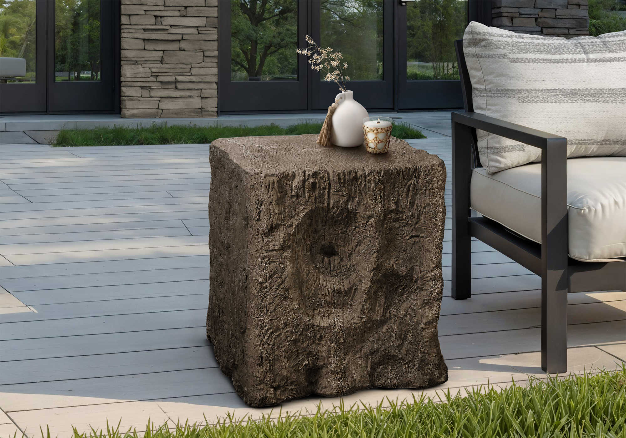 TABLE D'APPOINT - 25"H / INTERIEUR OU EXTERIEUR NOYER – I 4113