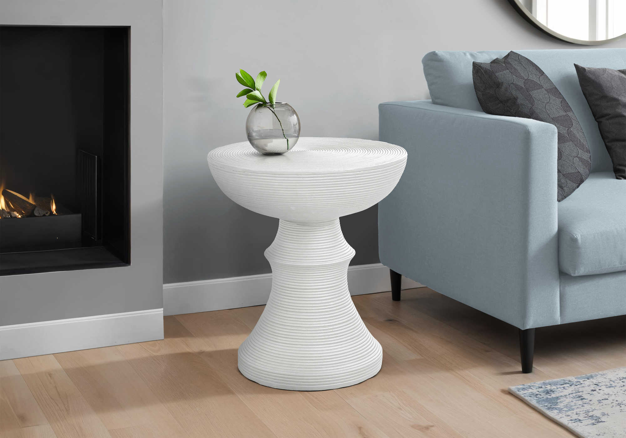 TABLE D'APPOINT - 25"H / INTERIEUR OU EXTERIEUR BLANC – I 4145