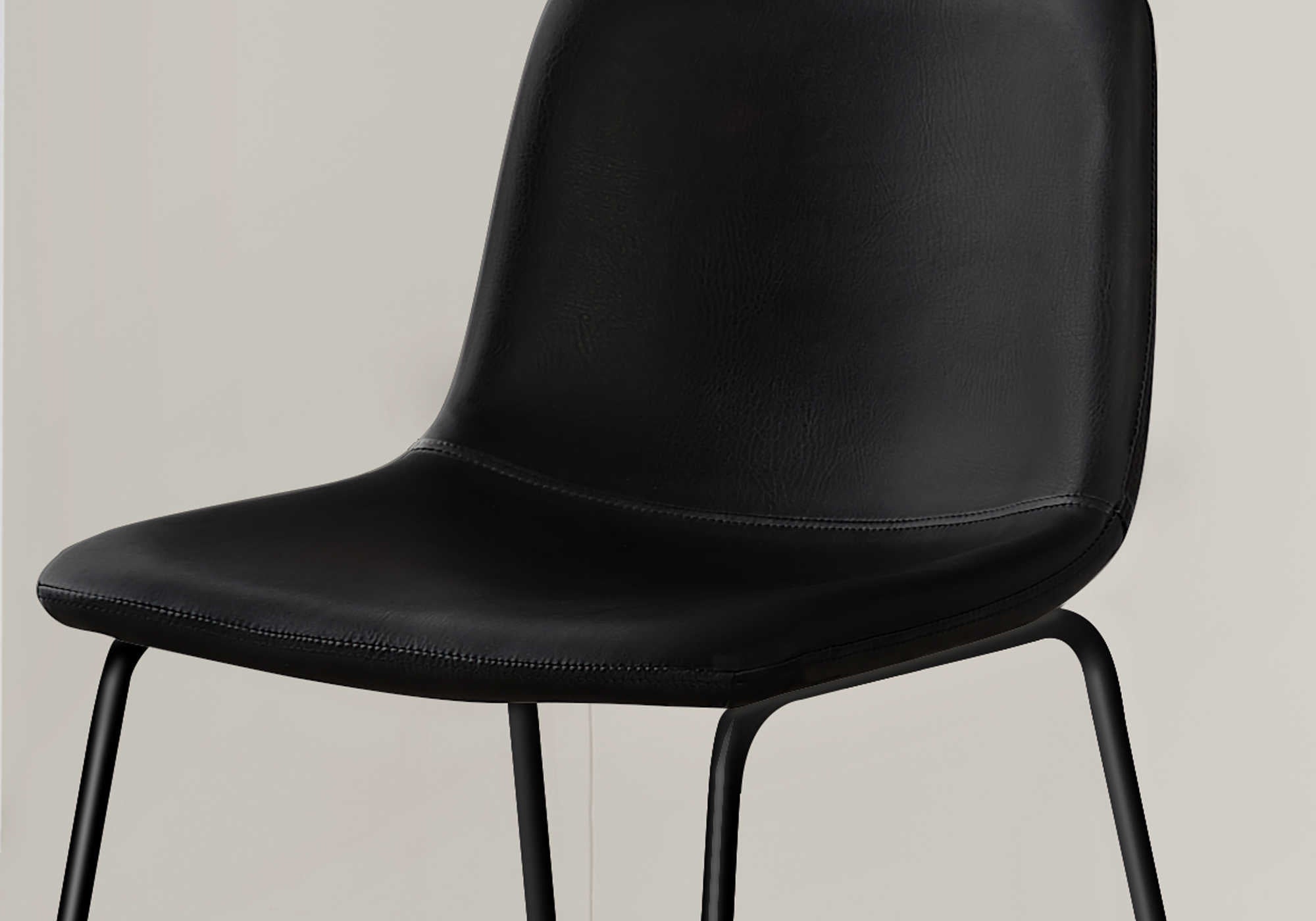 TABOURET DE BAR - 40"H / SIMILI-CUIR NOIR / METAL NOIR – I 7754