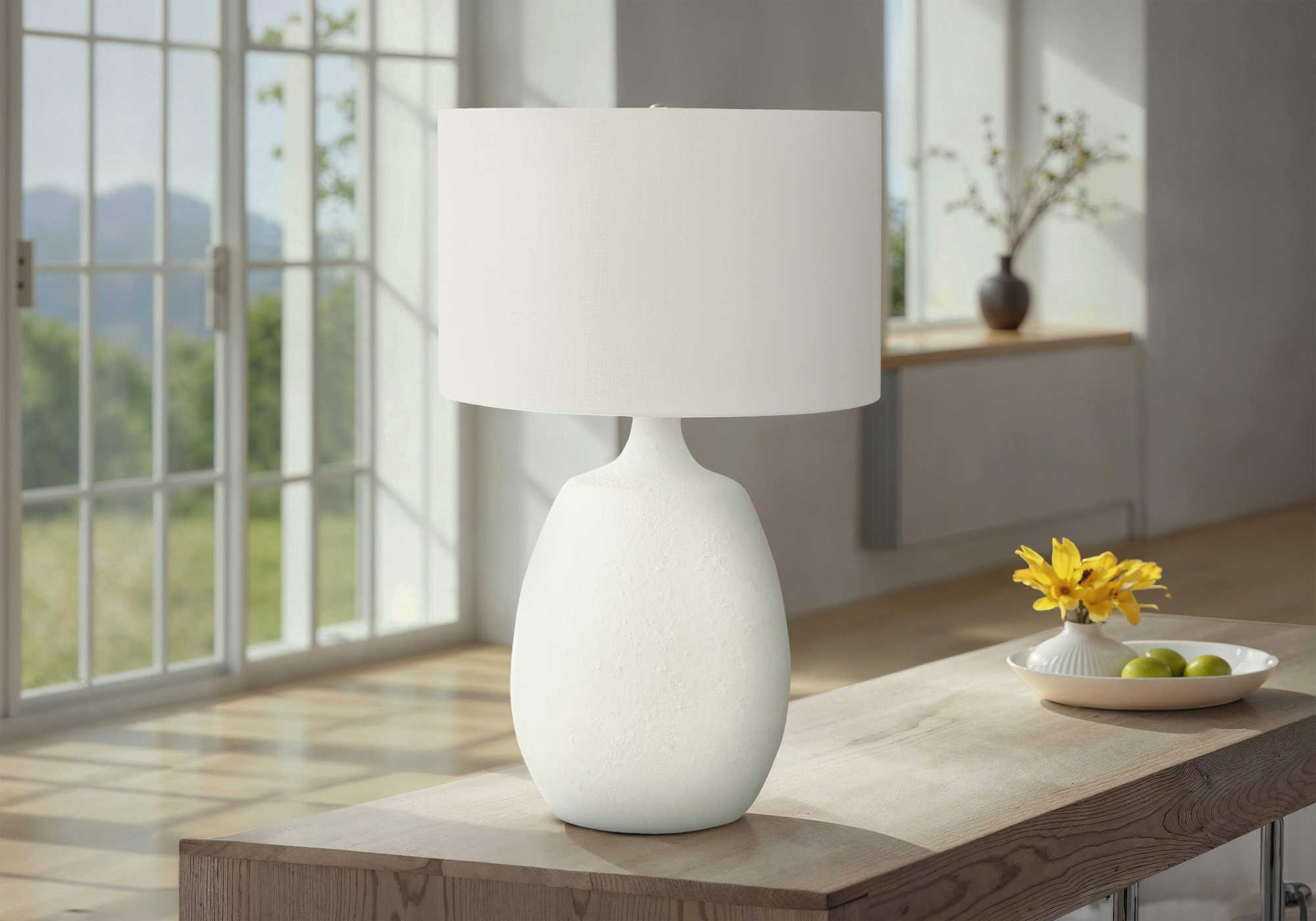 LUMINAIRE - 26"H LAMPE DE TABLE CREME RESINE / IVOIRE – I 9609.