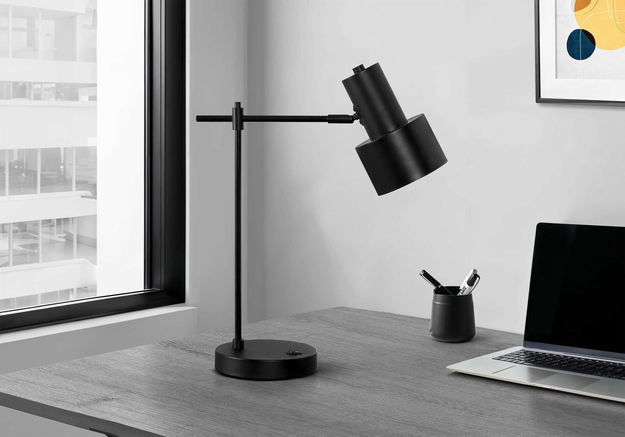 LUMINAIRE - 21"H LAMPE DE TABLE NOIR METAL / NOIR / USB – I 9647.