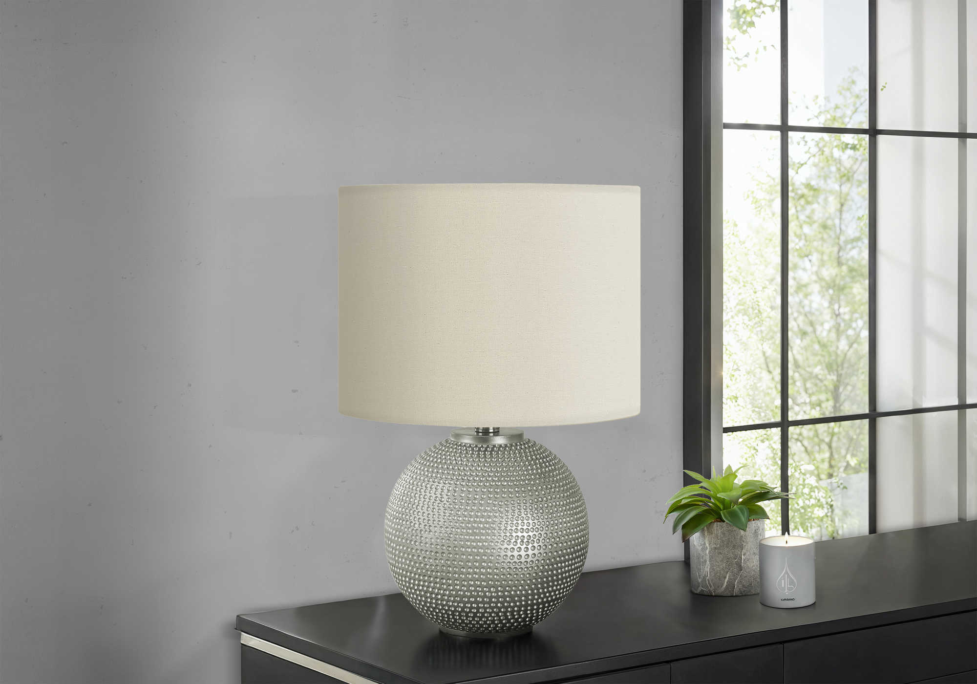 LUMINAIRE - 19"H LAMPE DE TABLE GRIS RESINE / IVOIRE – I 9653.