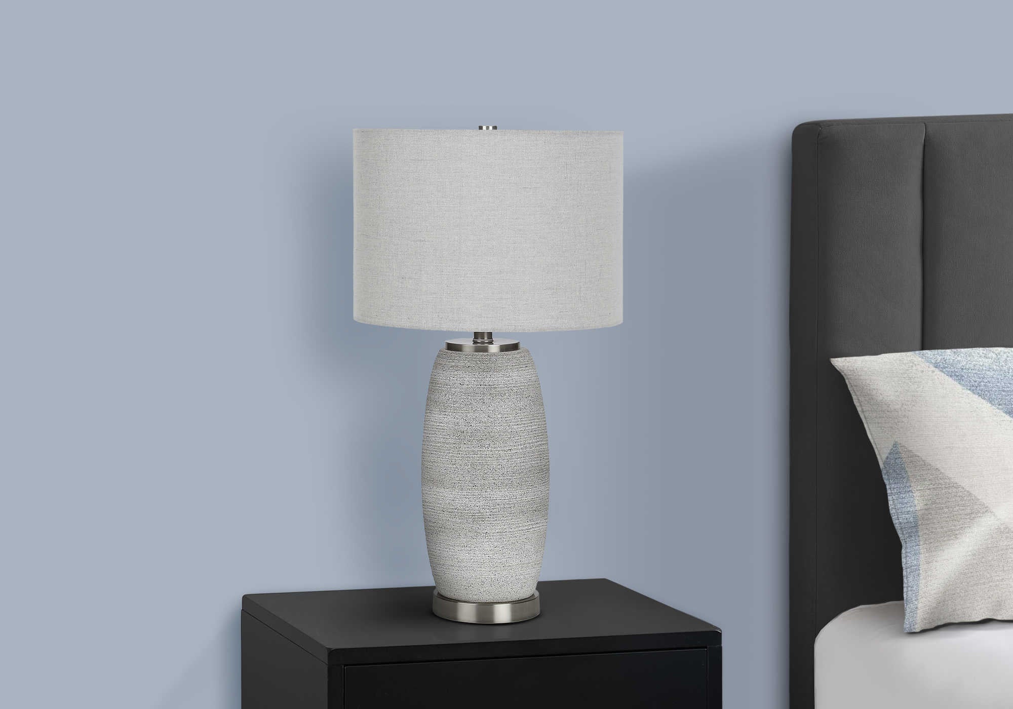 LUMINAIRE - 25"H LAMPE DE TABLE GRIS CERAMIQUE / GRIS – I 9711.