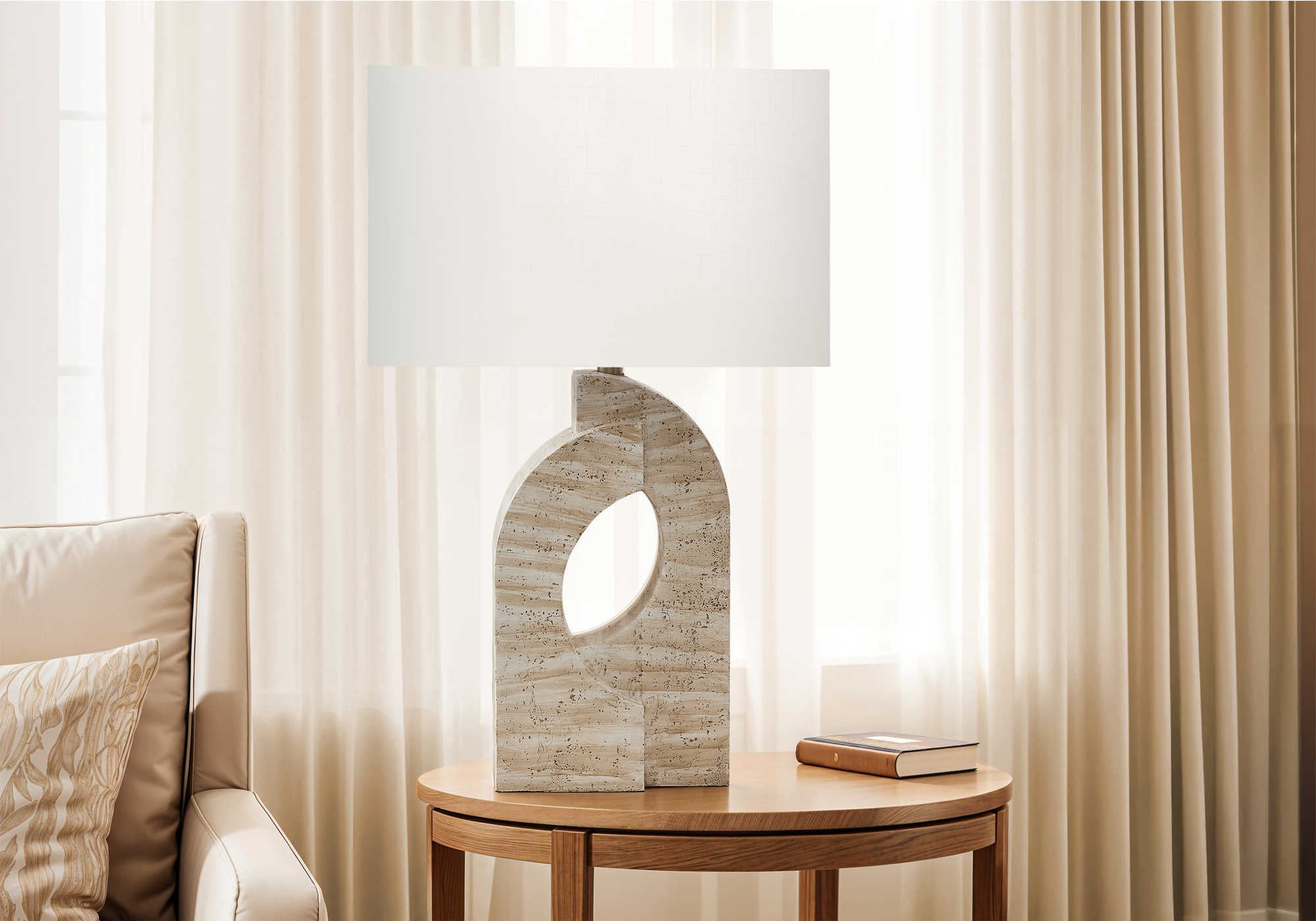LUMINAIRE - 28"H LAMPE DE TABLE BEIGE RESINE / IVOIRE – I 9930