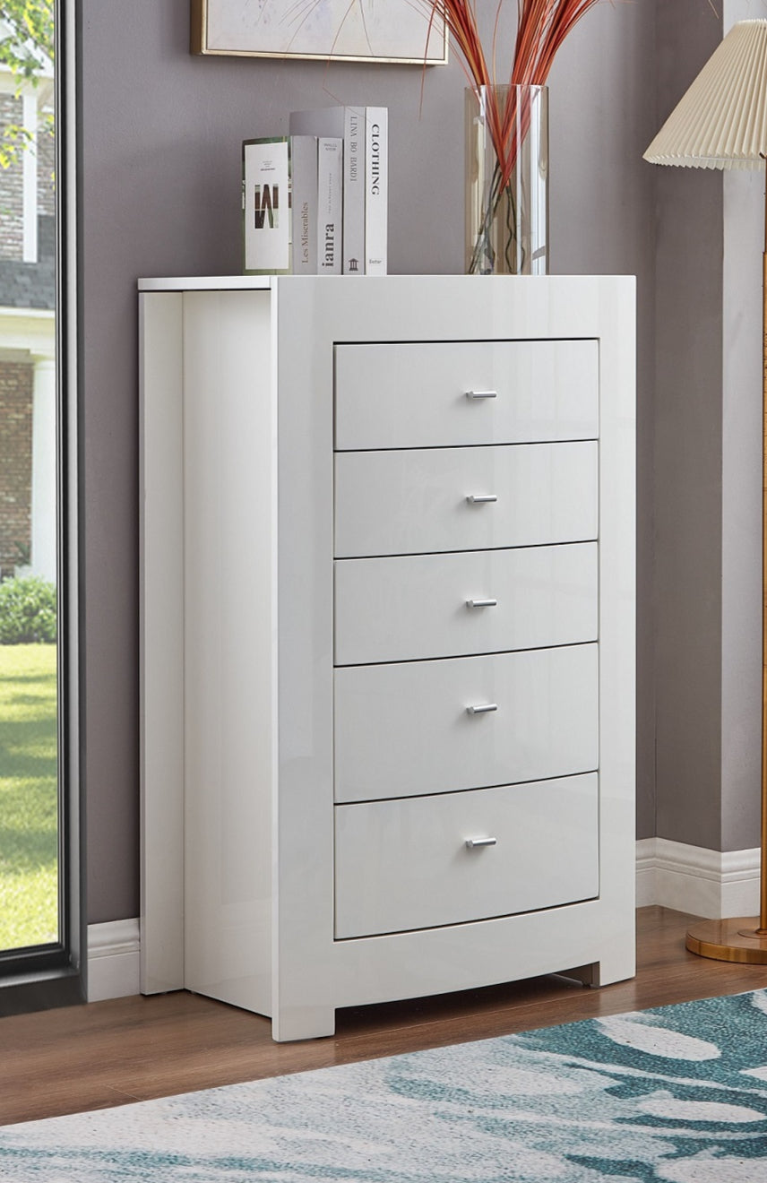 Features 5 Pull-Out Drawers Chest – Barcelona Chest