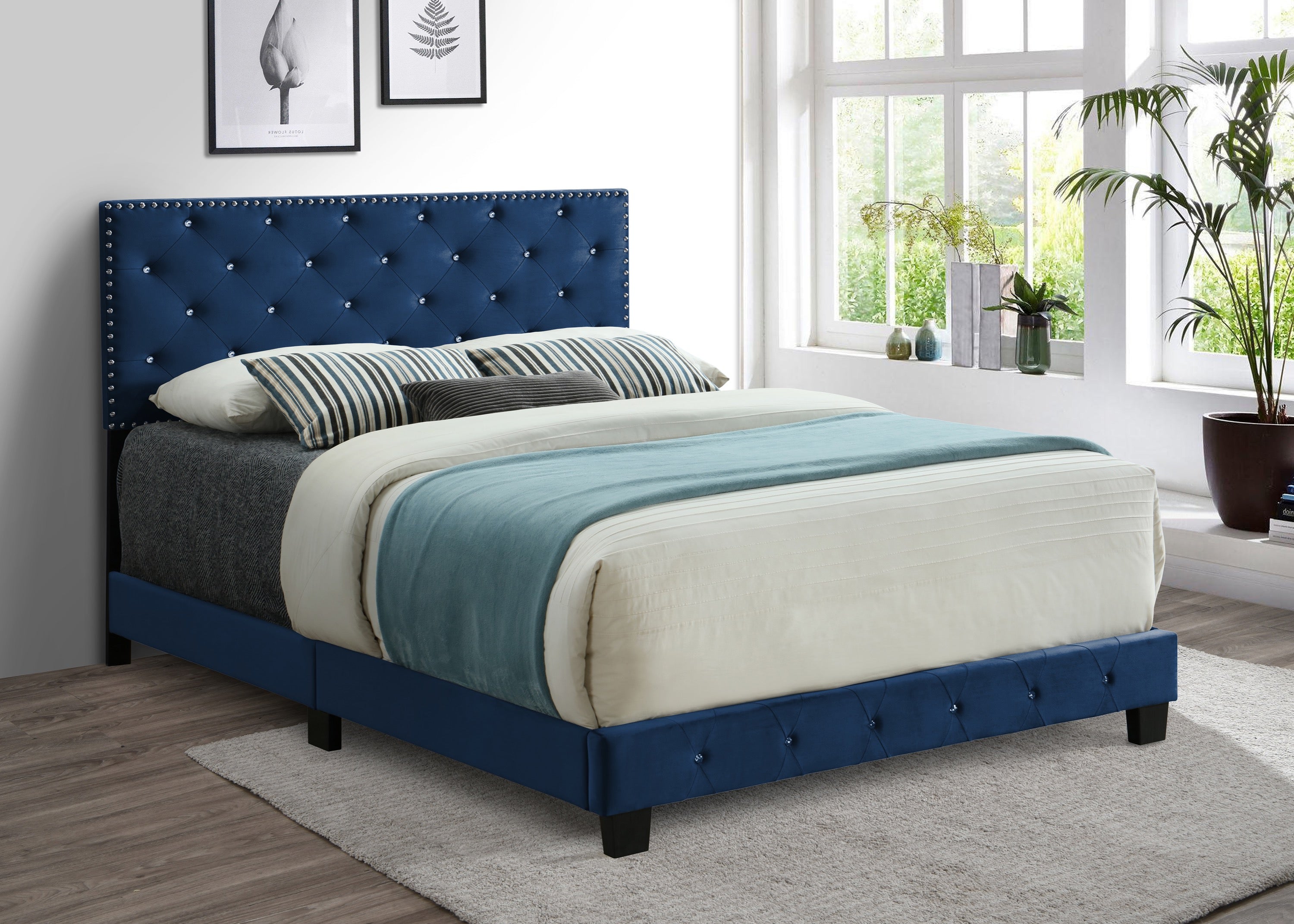 Image of if-5652 - double or queen or king bed - platform bed includes mattress support.