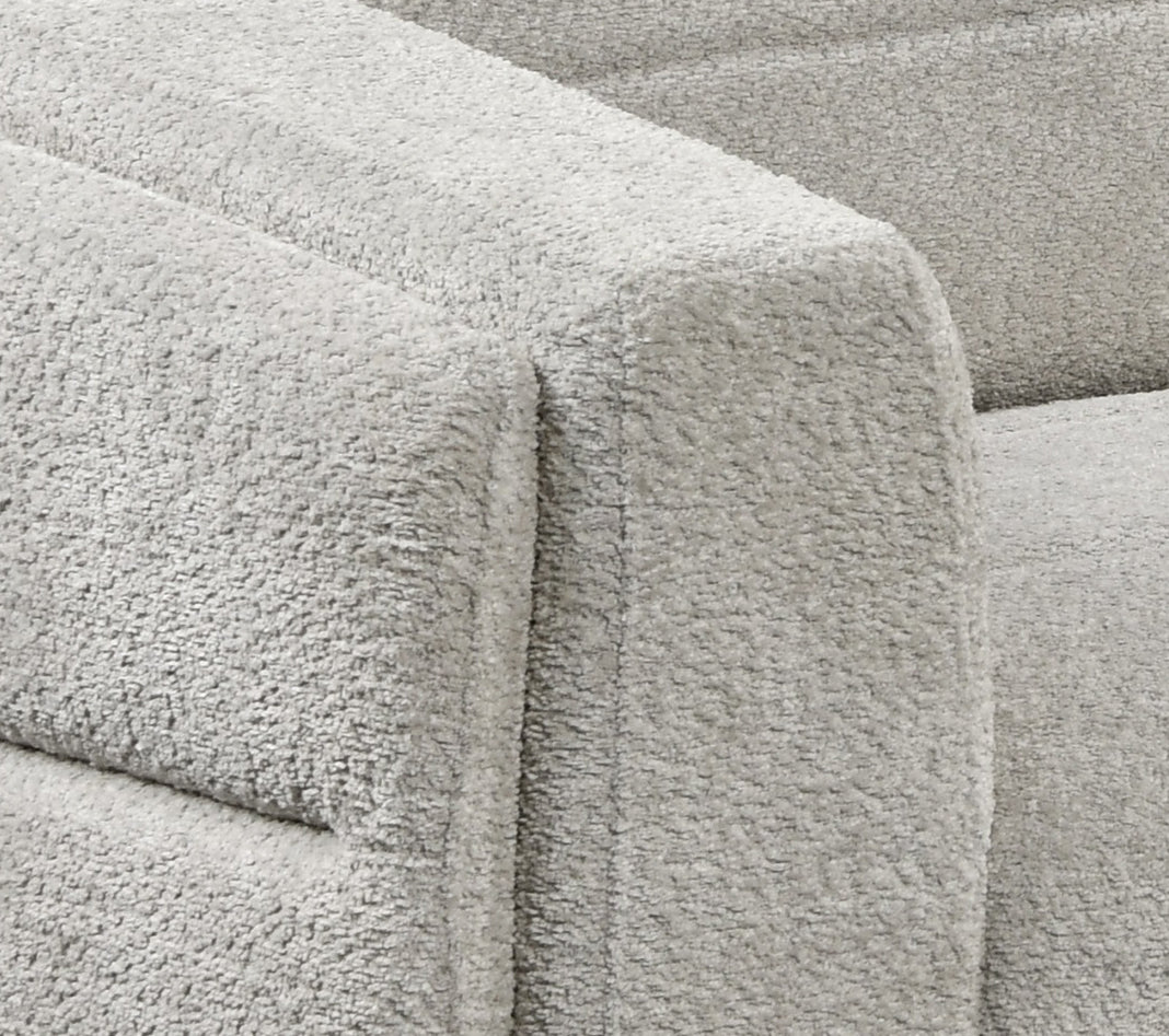 Seat height: 19.5" Sofa Sectional – IF-9086 RHF