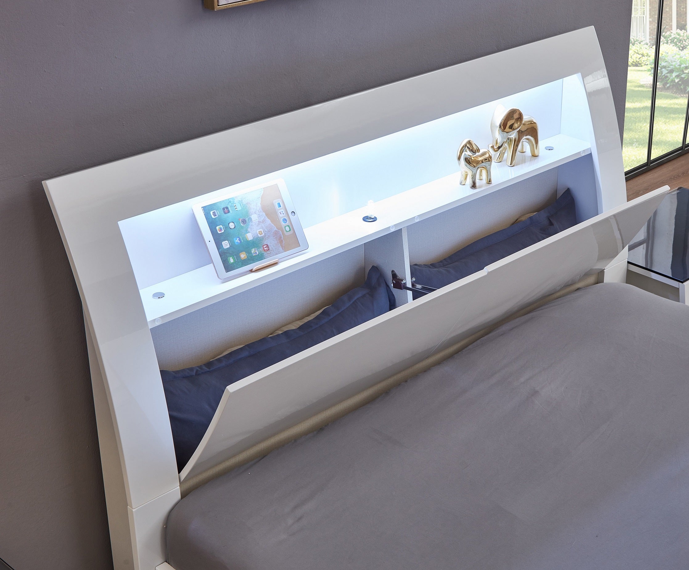 Barcelona White Bedroom Set with LED Headboard – Barcelona