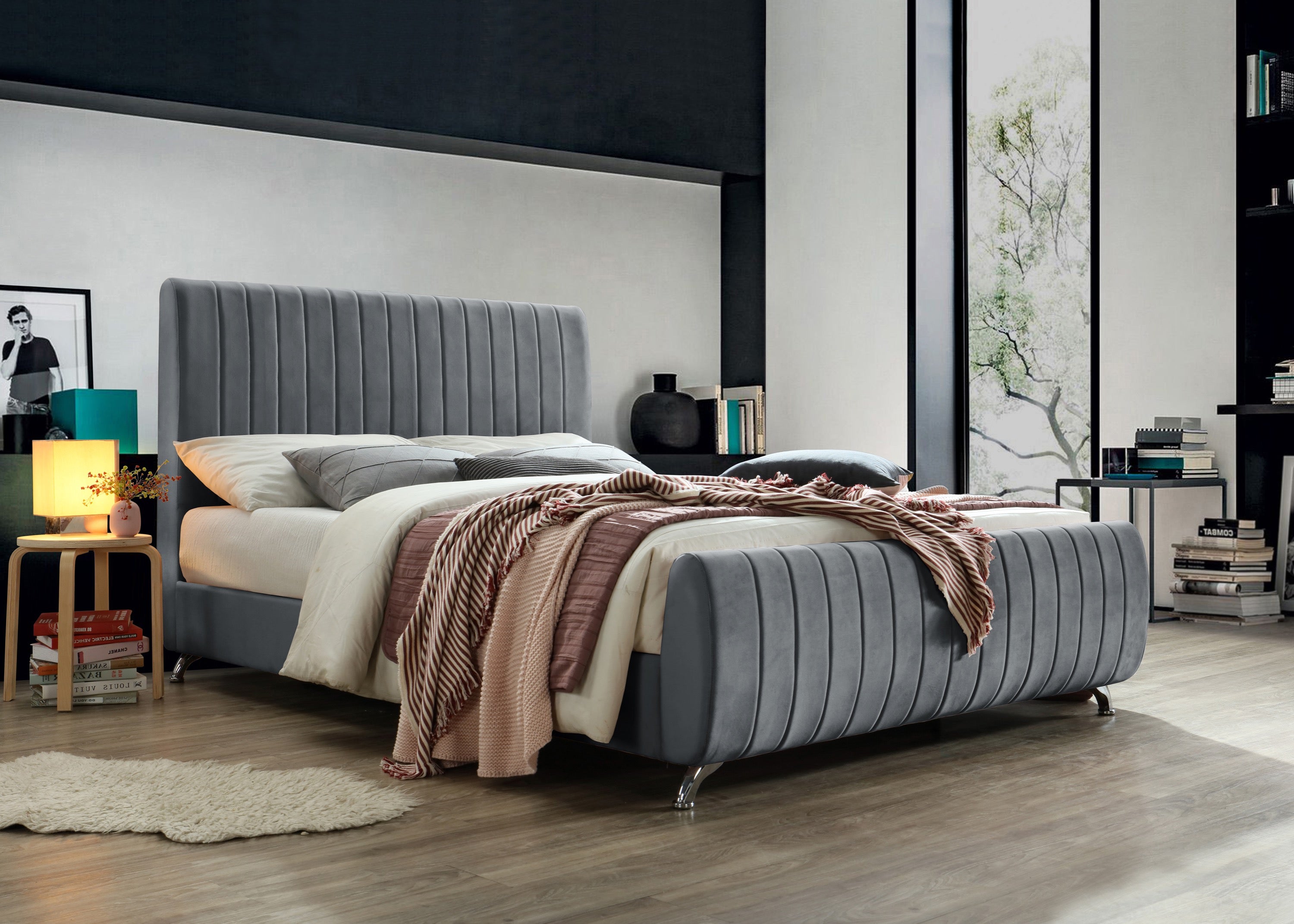 Image of if-5675 - queen or king bed - platform bed includes mattress support.