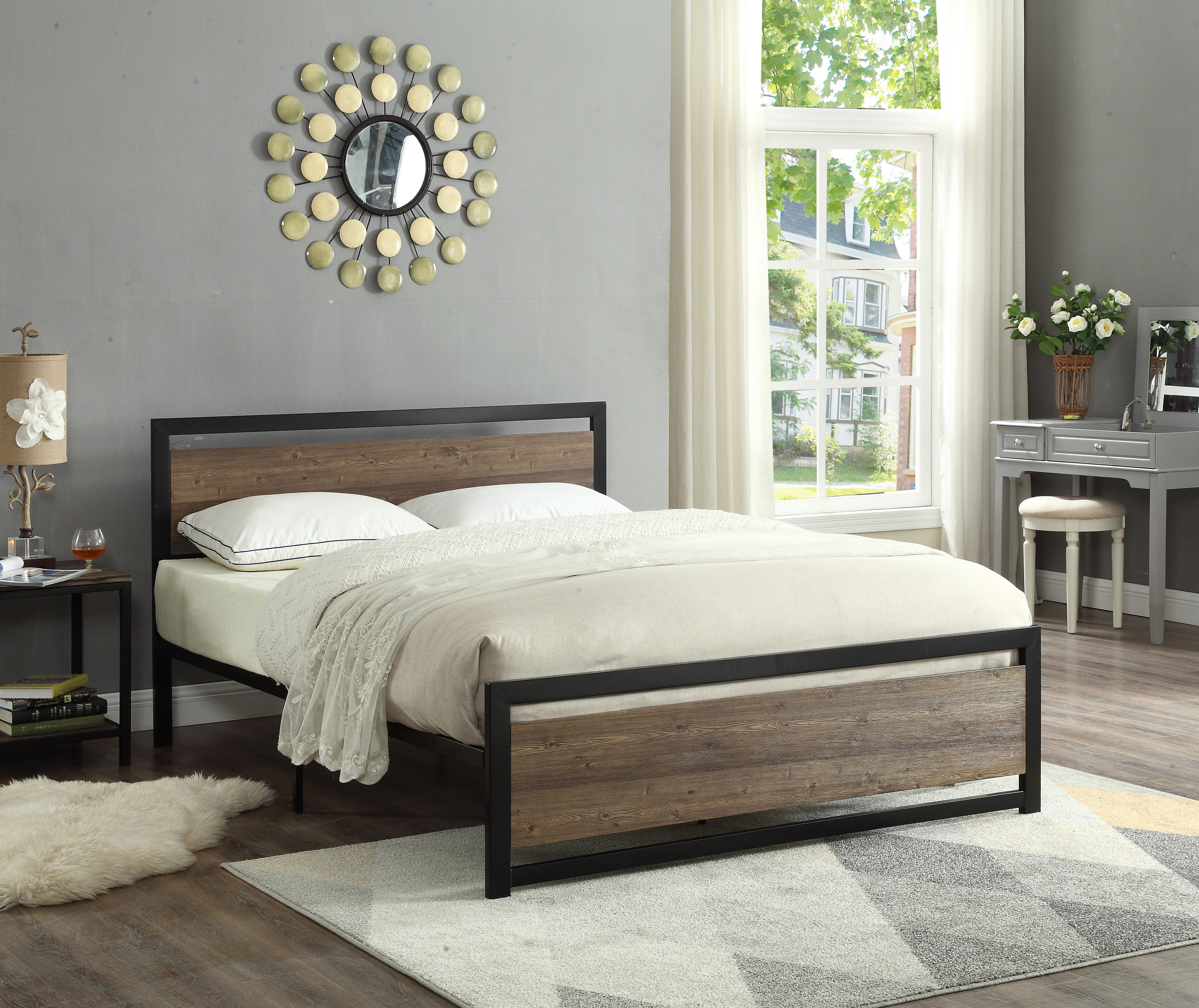 Image of if-5260 - single or double or queen bed - platform bed includes mattress support.