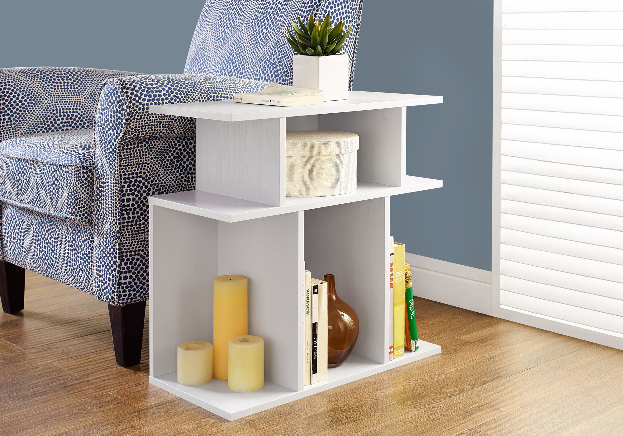 Image of accent table - 24inch h white  i 2475.