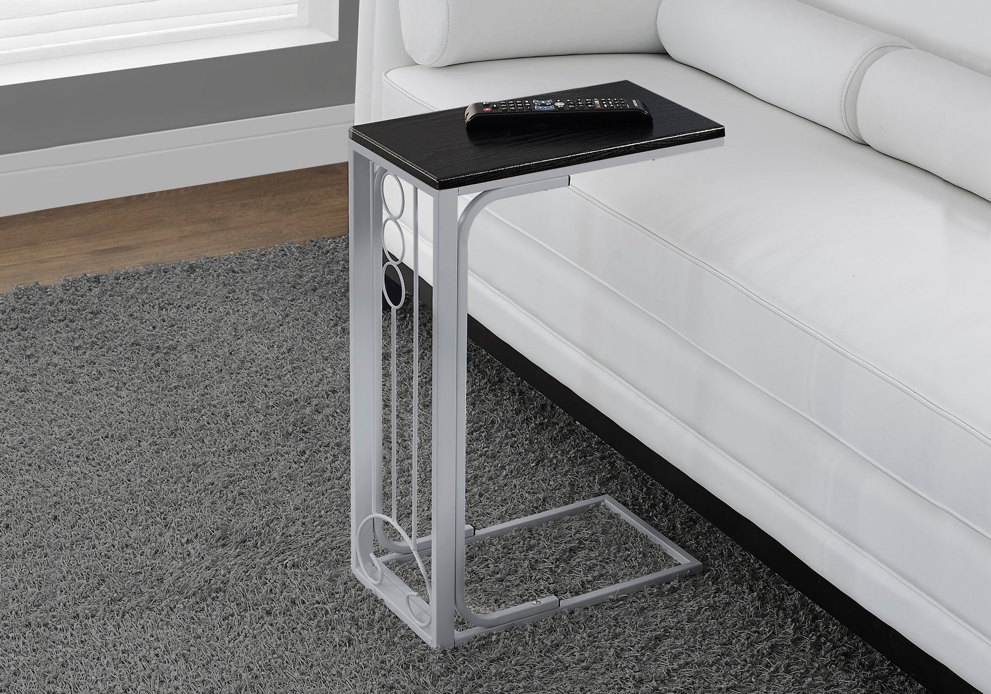 Image of accent table - black top silver metal  i 3137.
