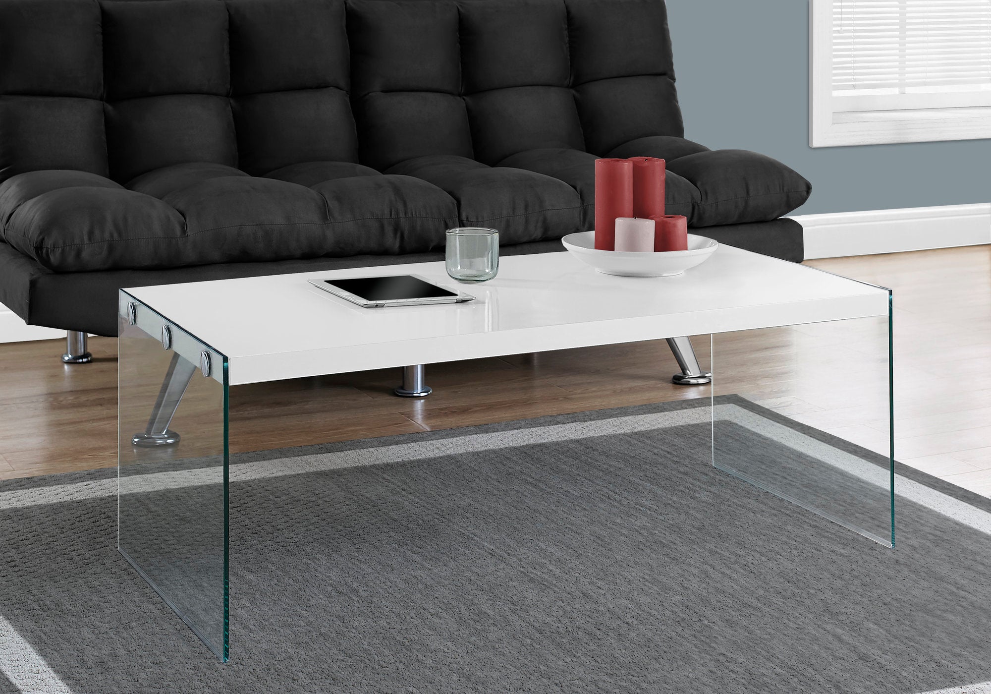 Image of coffee table - glossy white with tempered glass  i 3286.