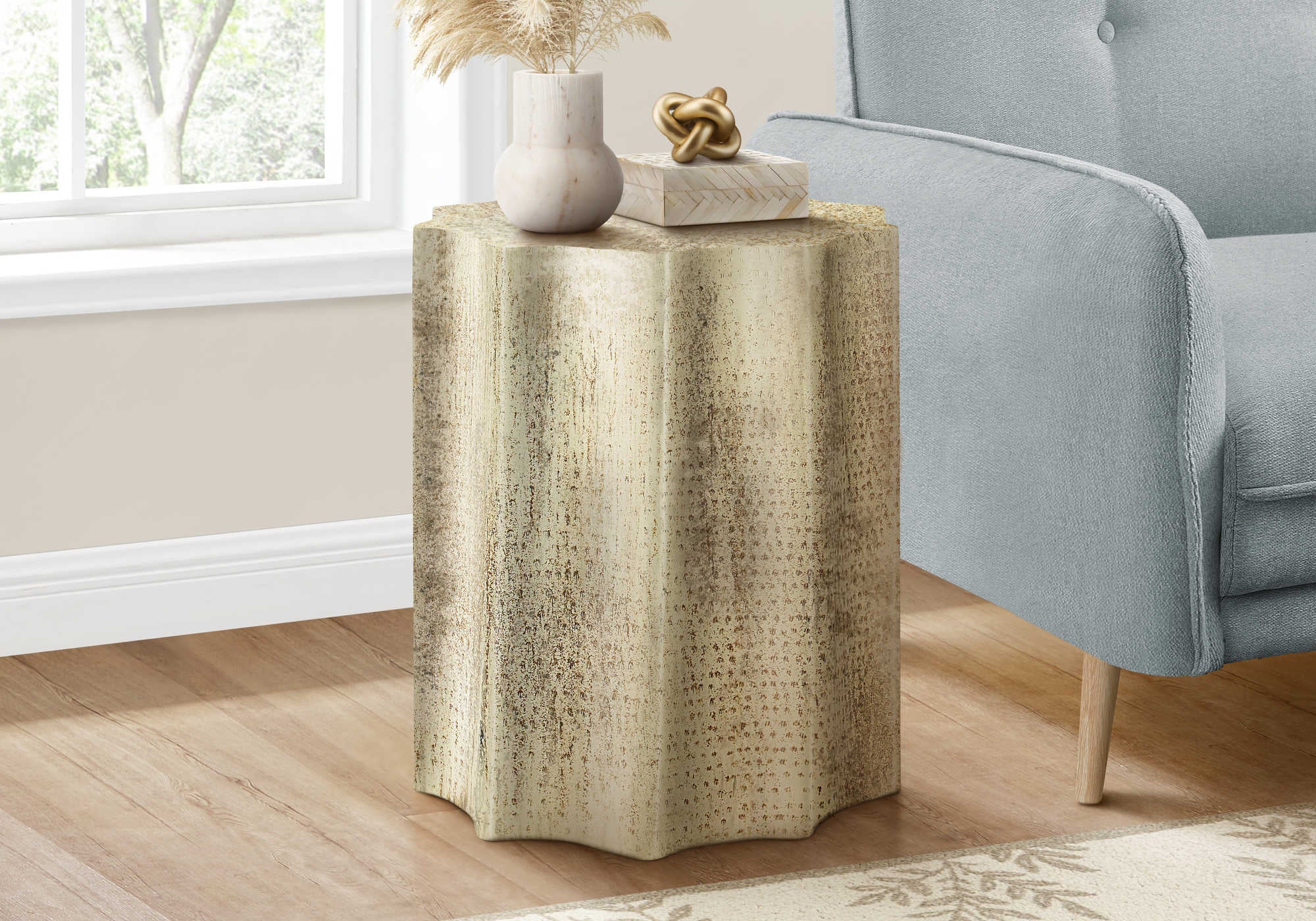 Image of accent table - 22h  antique gold iron metal end table i 3902.