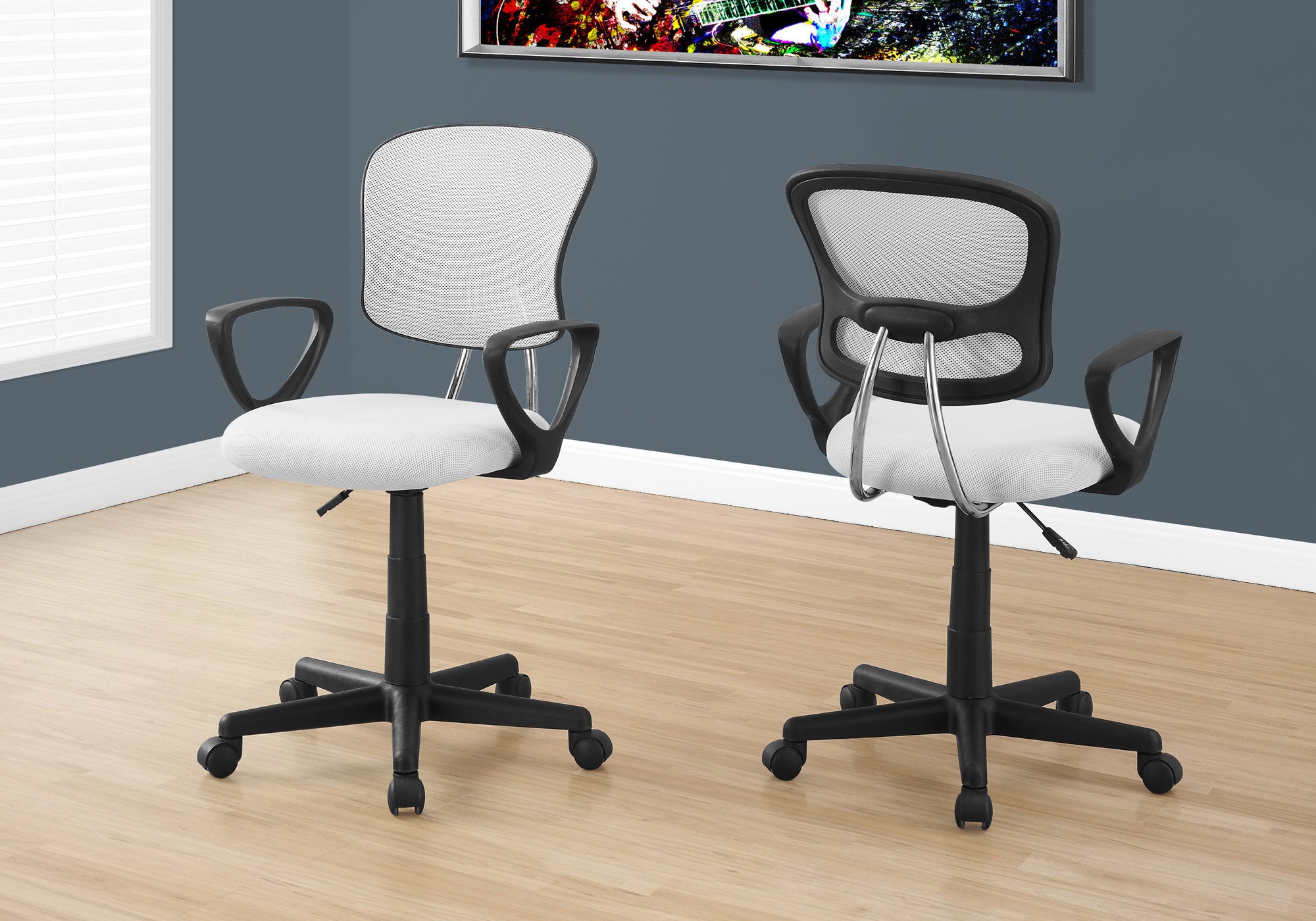 Image of office chair - white mesh juvenile multi-position  i 7261.