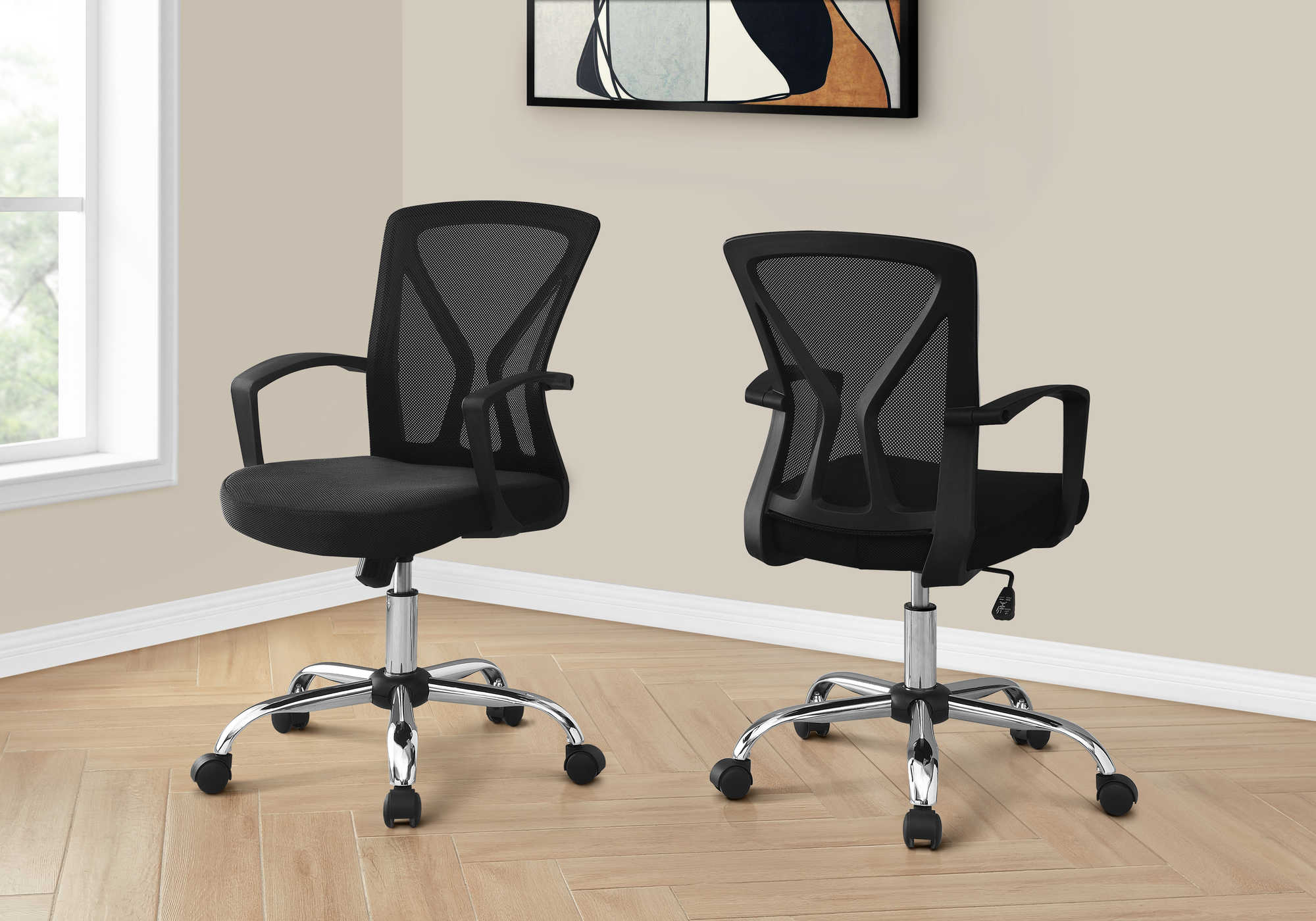 Image of office chair - black  chrome base on castors i 7460.
