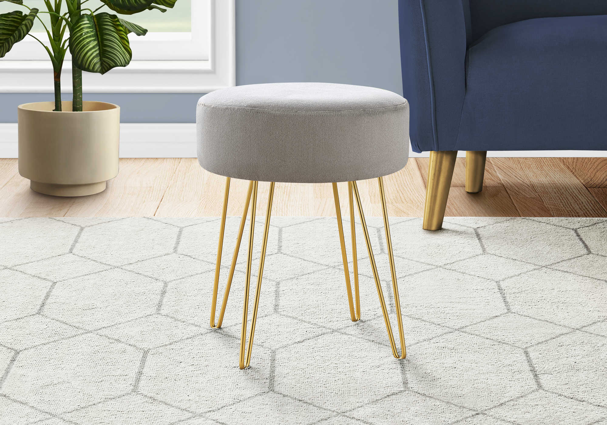 Image of ottoman - grey fabric  gold metal legs i 9003.