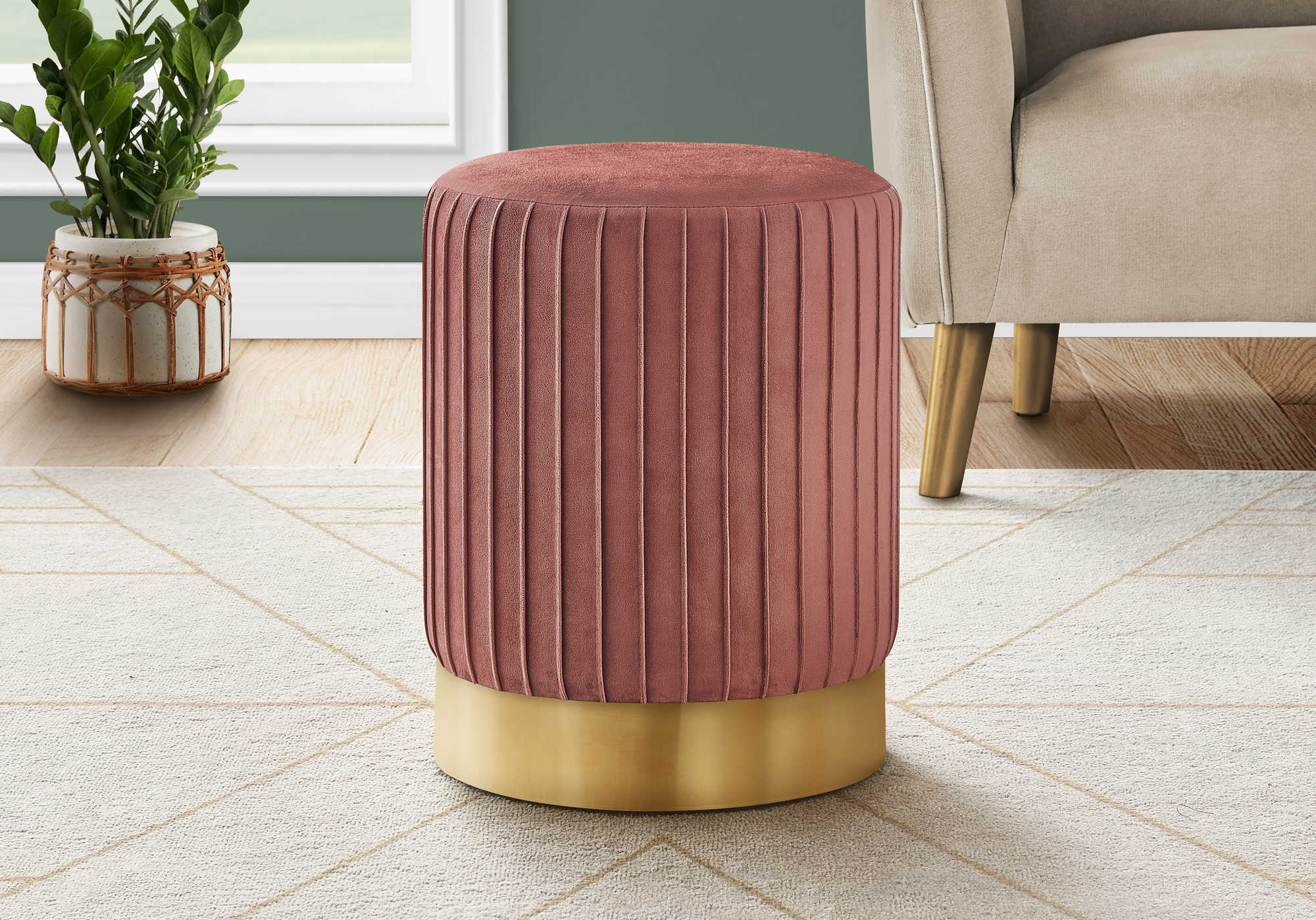 Image of ottoman - dark pink velvet  gold metal base i 9017.